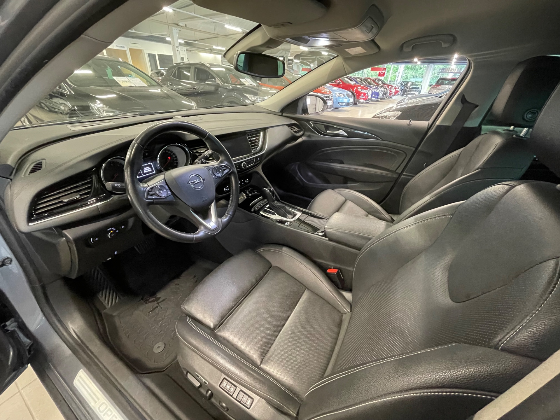 OPEL Insignia Sports Tourer Innovation 1,6 Turbo Start/Stop 147kW AT6