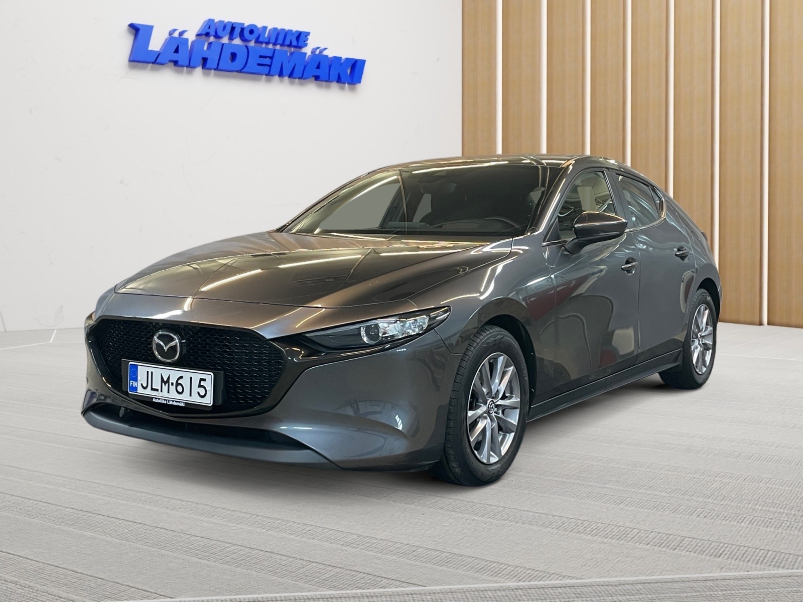 MAZDA Mazda3 1