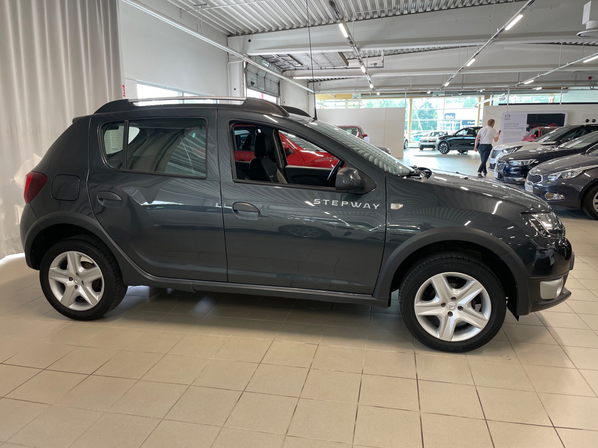 DACIA SANDERO Stepway TCe 90 S&amp;S Prestige