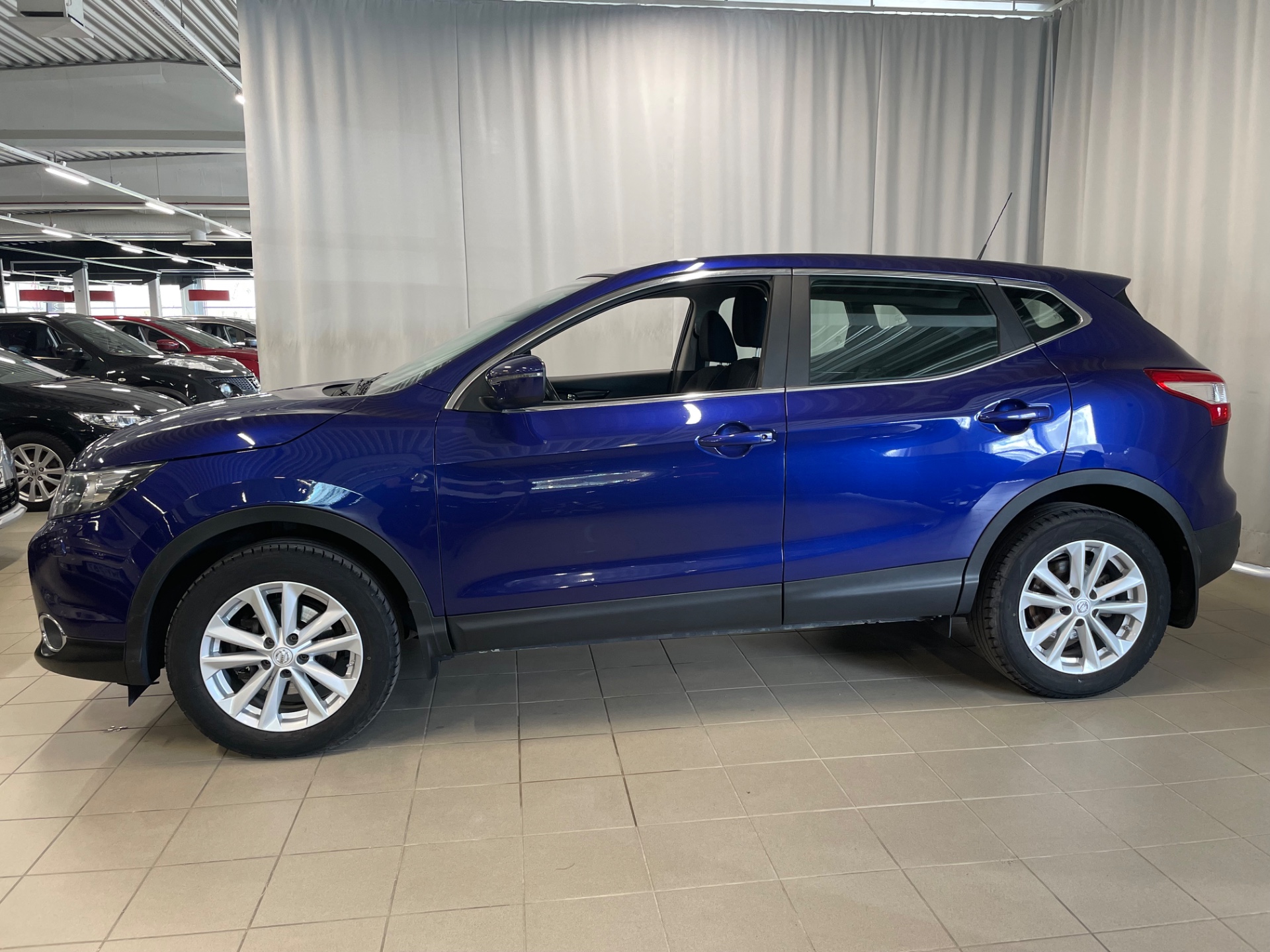 NISSAN QASHQAI DIG-T 115 Acenta 2WD 6M/T E6 Safety Pack / Juuri huollettu ja katsastettu