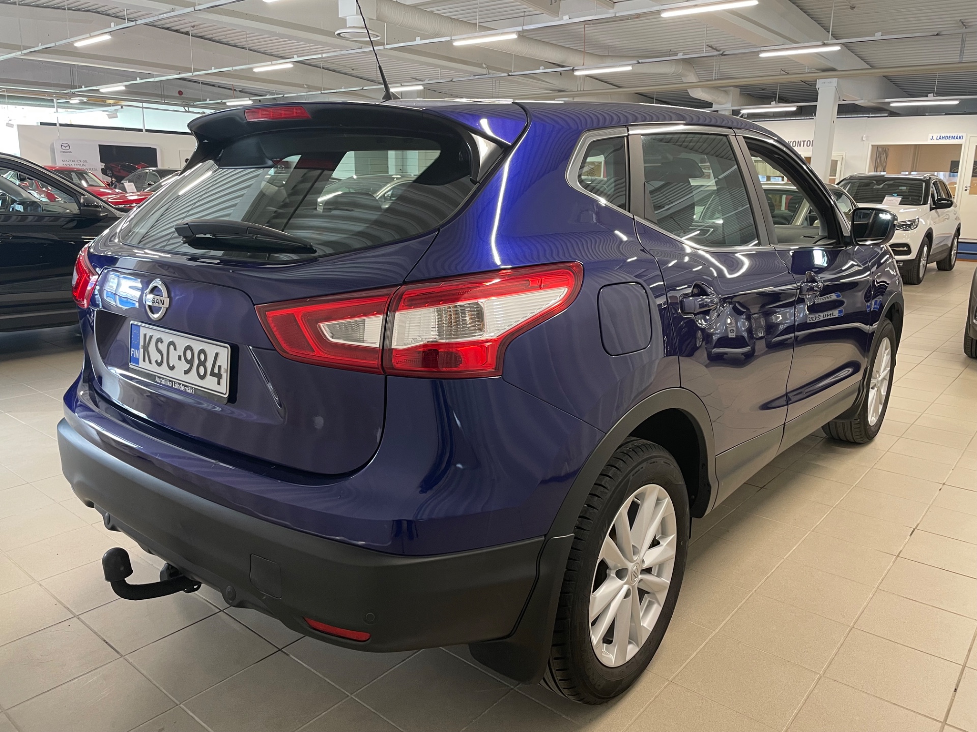 NISSAN QASHQAI DIG-T 115 Acenta 2WD 6M/T E6 Safety Pack / Juuri huollettu ja katsastettu