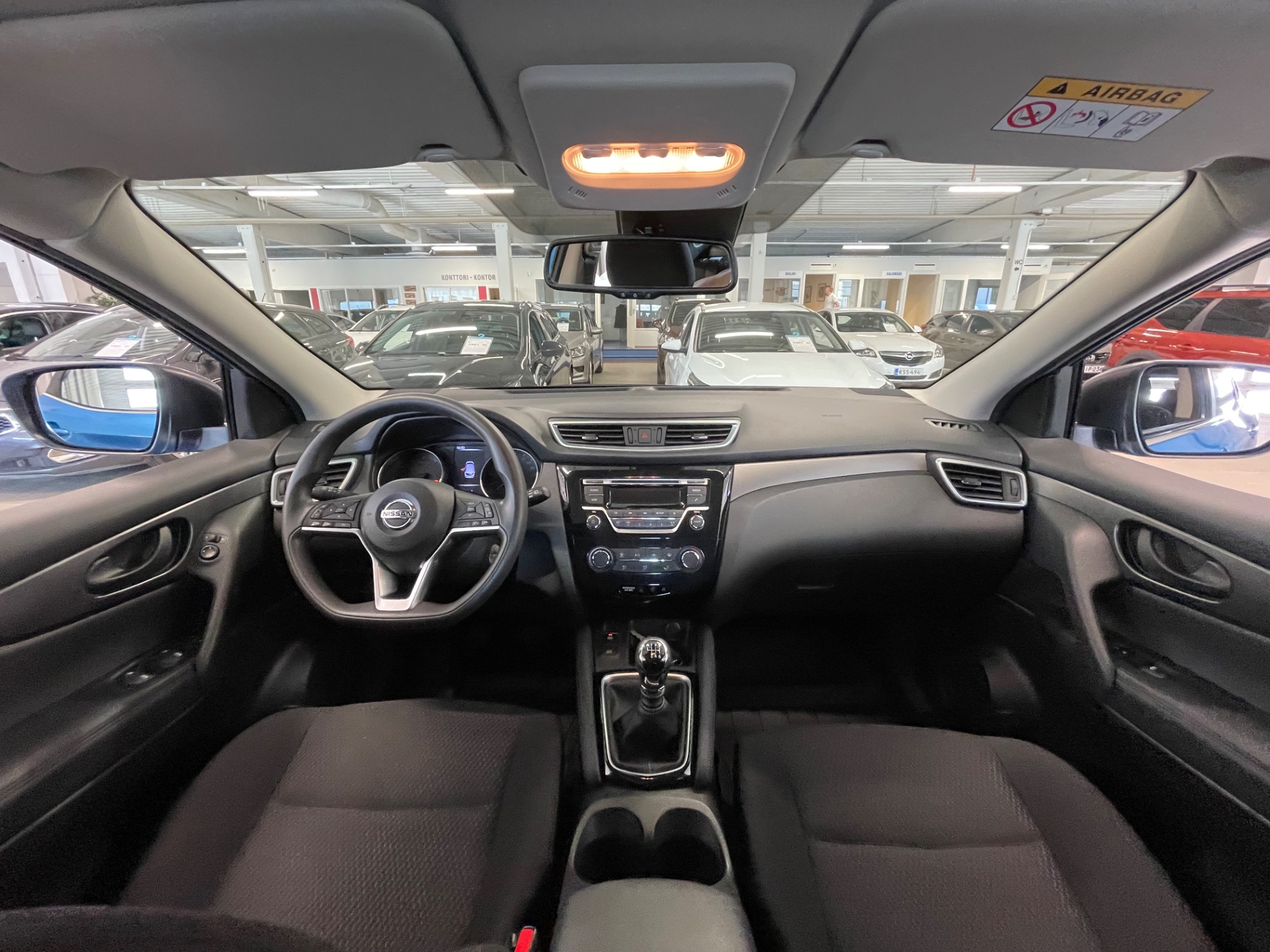NISSAN QASHQAI DIG-T 140 Visia 2WD 6M/T