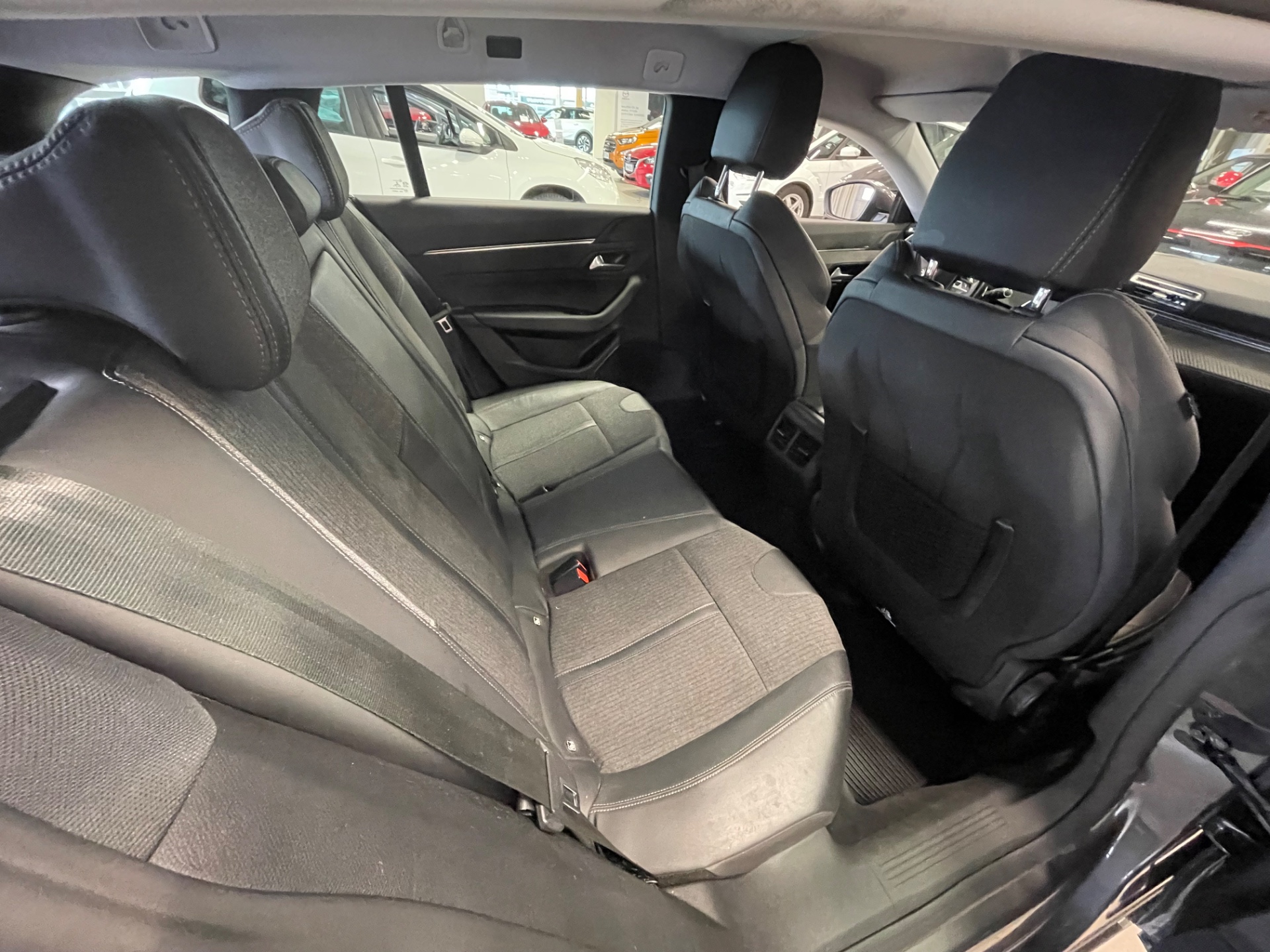 PEUGEOT 508 SW Allure PureTech 180 EAT8-automaatti