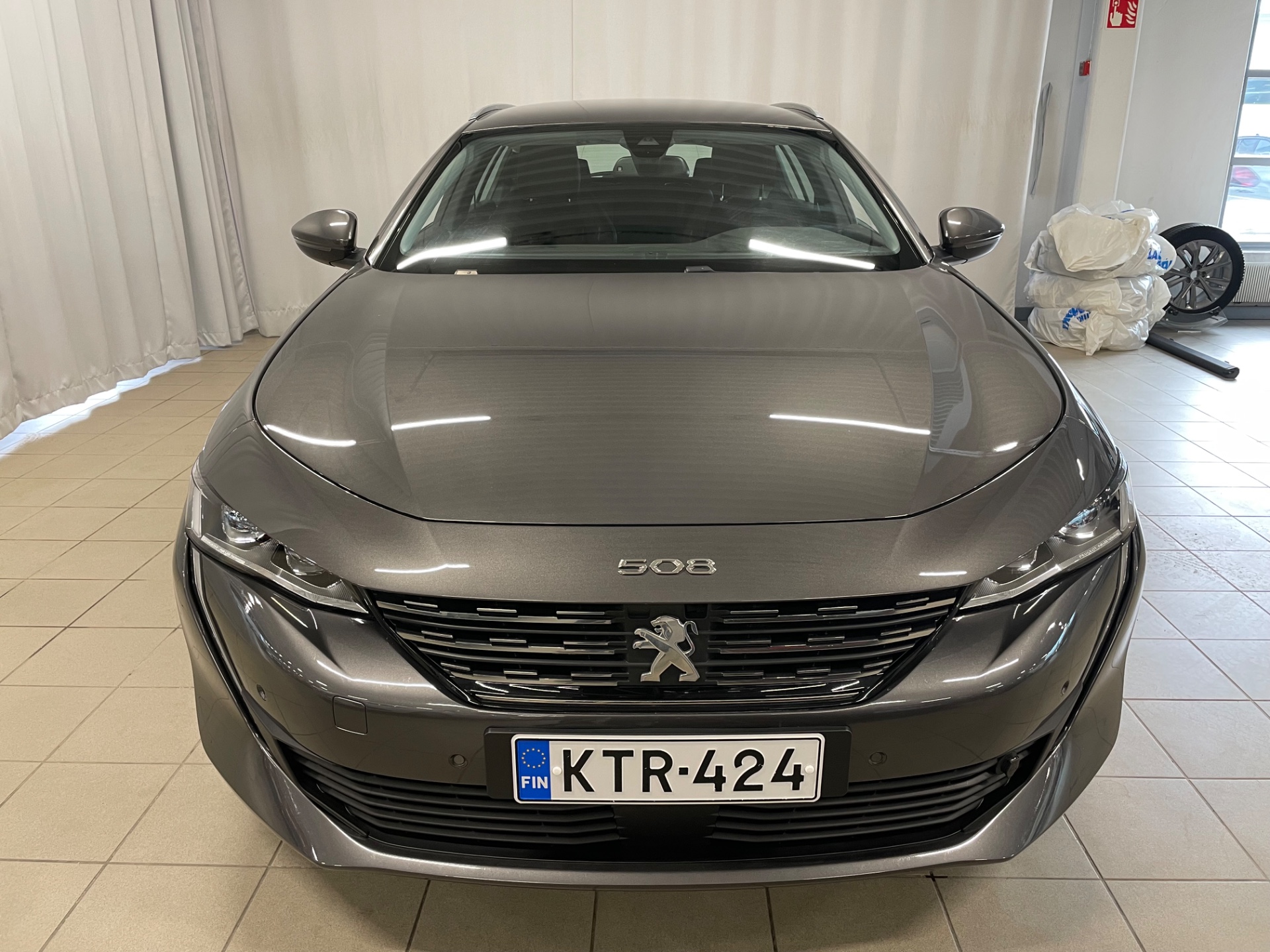 PEUGEOT 508 SW Allure PureTech 180 EAT8-automaatti