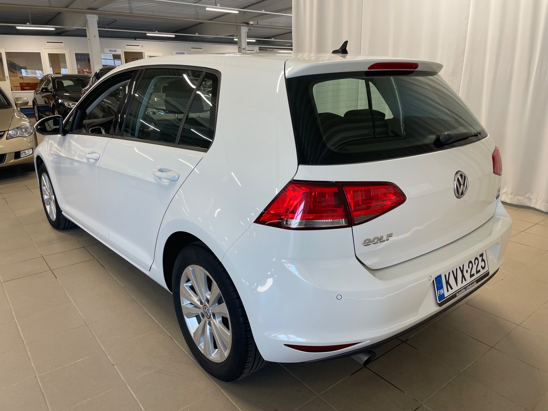 VOLKSWAGEN GOLF Comfortline 1,2 TSI 81 kW (110 hv) DSG-automaatti / Siisti Golf