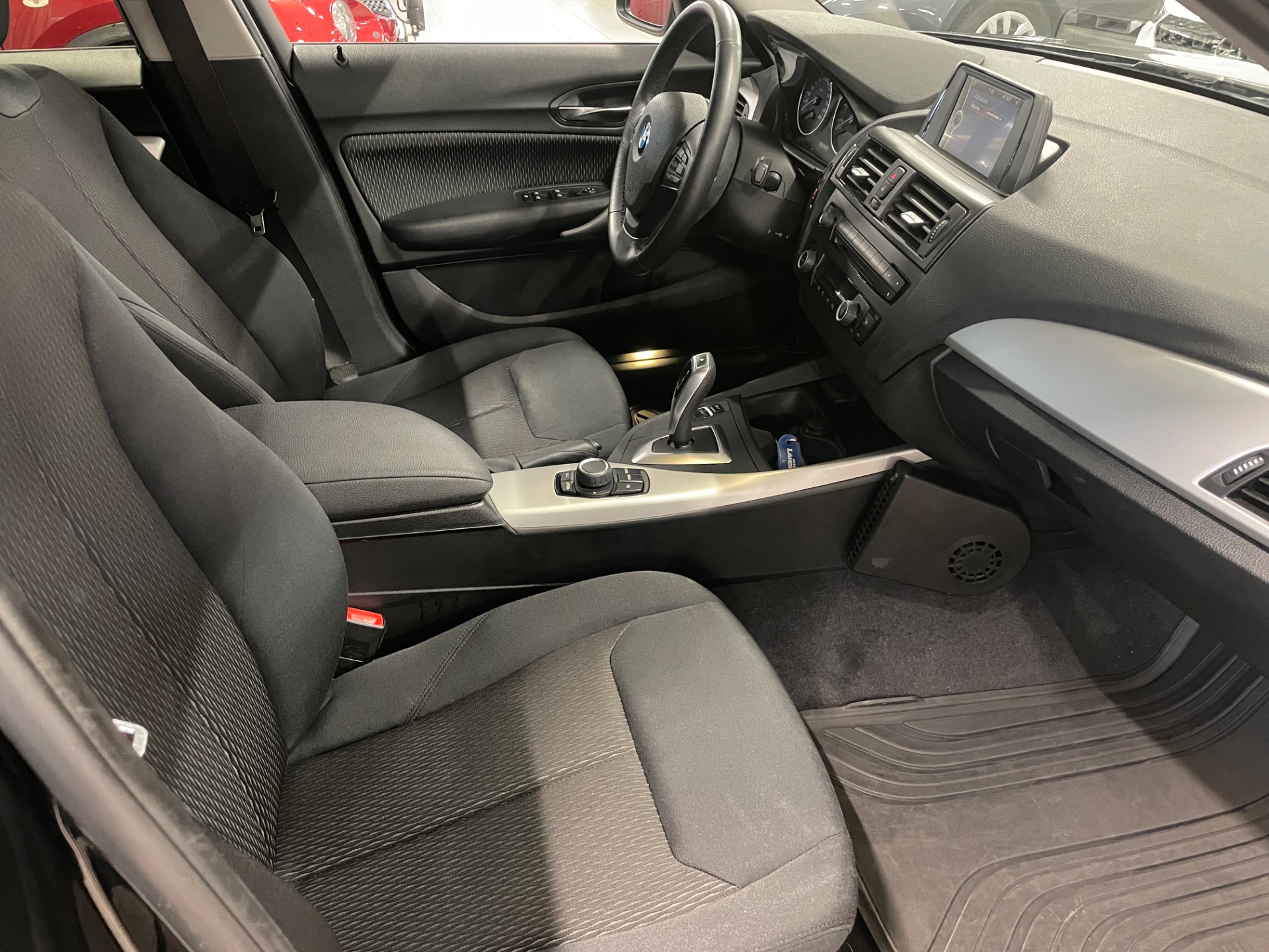 BMW 116 F20 TwinPower Turbo A Business Automatic Edition
