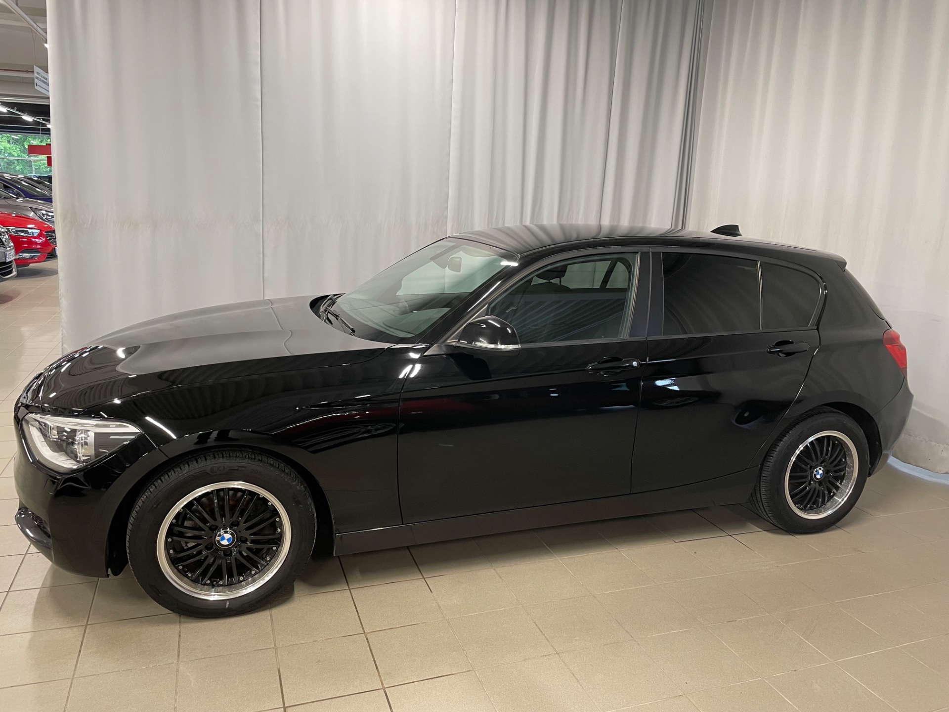 BMW 116 F20 TwinPower Turbo A Business Automatic Edition