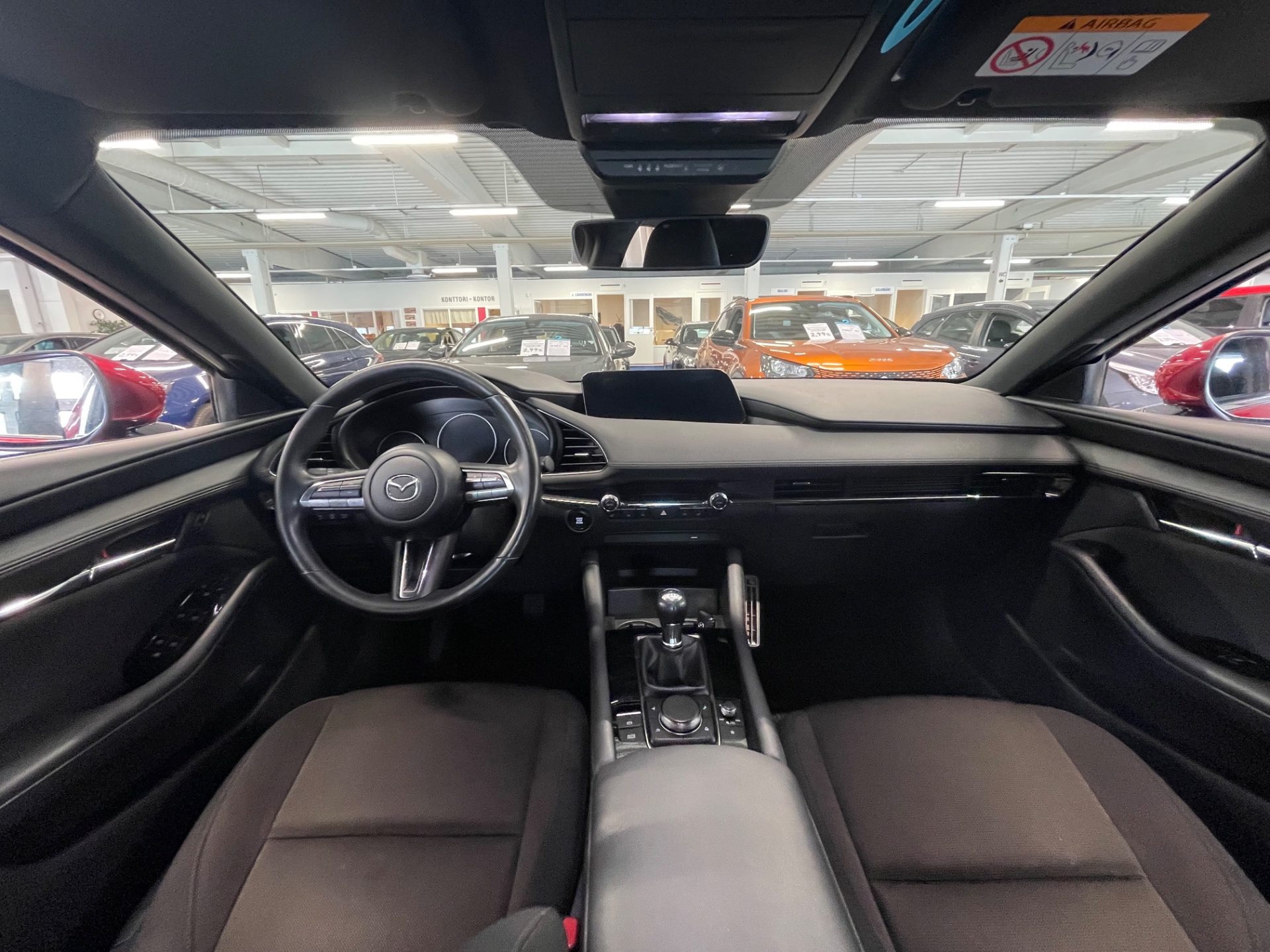 MAZDA Mazda3 Hatchback 2,0 (180hv) M Hybrid Skyactiv-X Vision Plus Business MT / Korkotarjous 2,99% + kulut