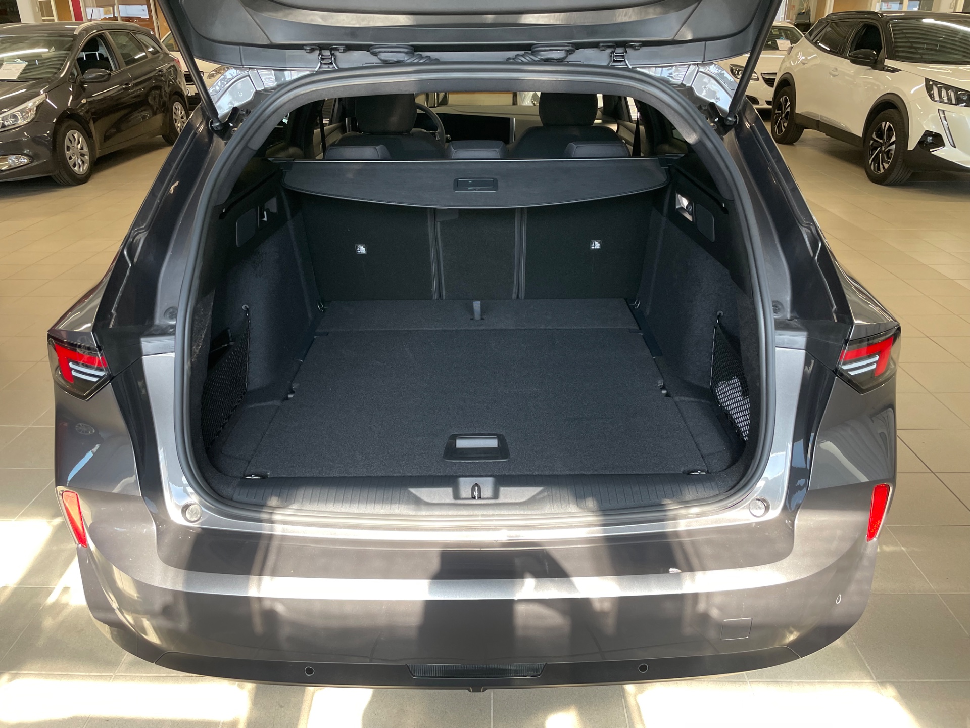 Opel Astra Sports Tourer Edition Plus Hybrid 145 Automaatti