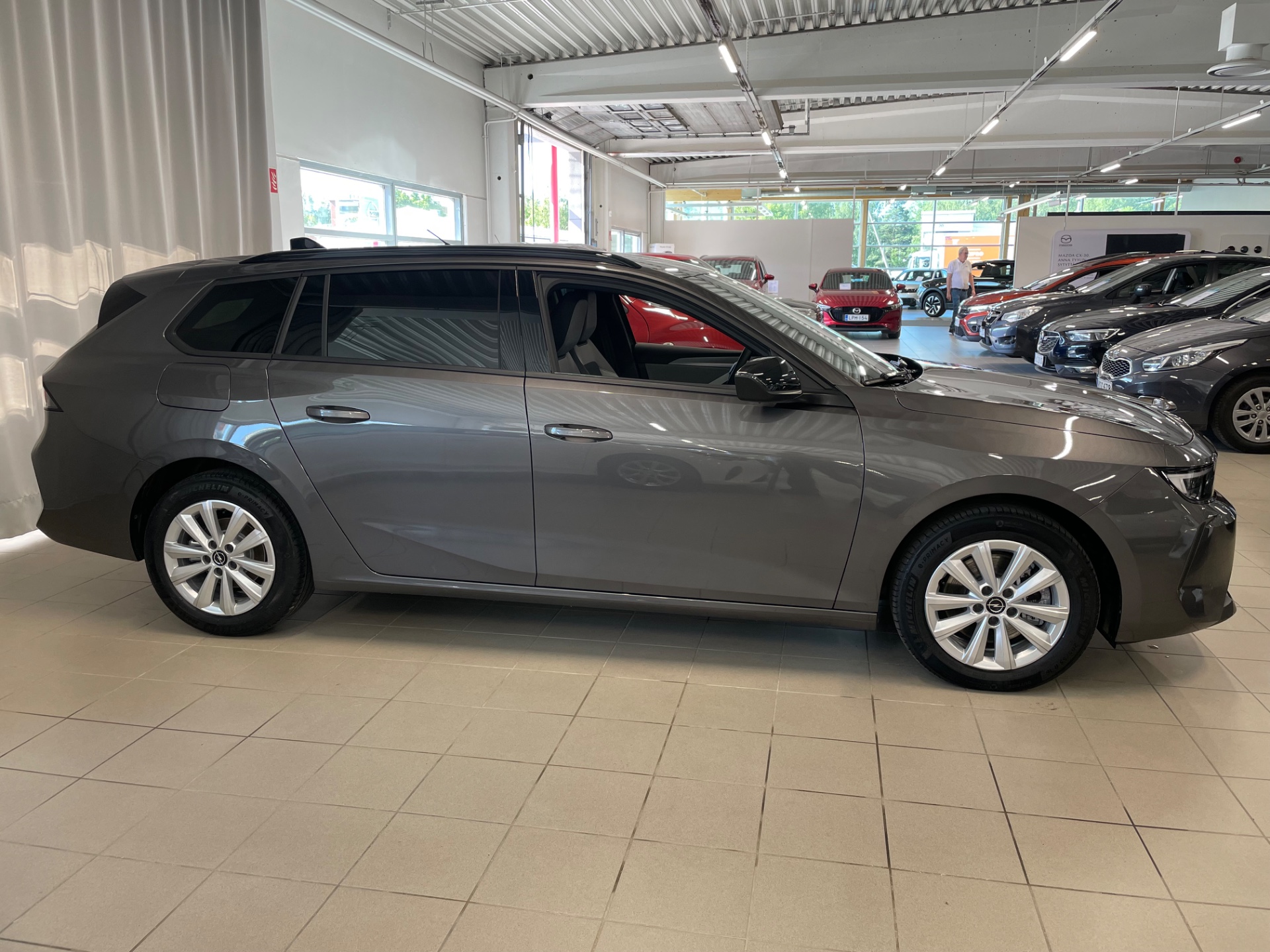 Opel Astra Sports Tourer Edition Plus Hybrid 145 Automaatti