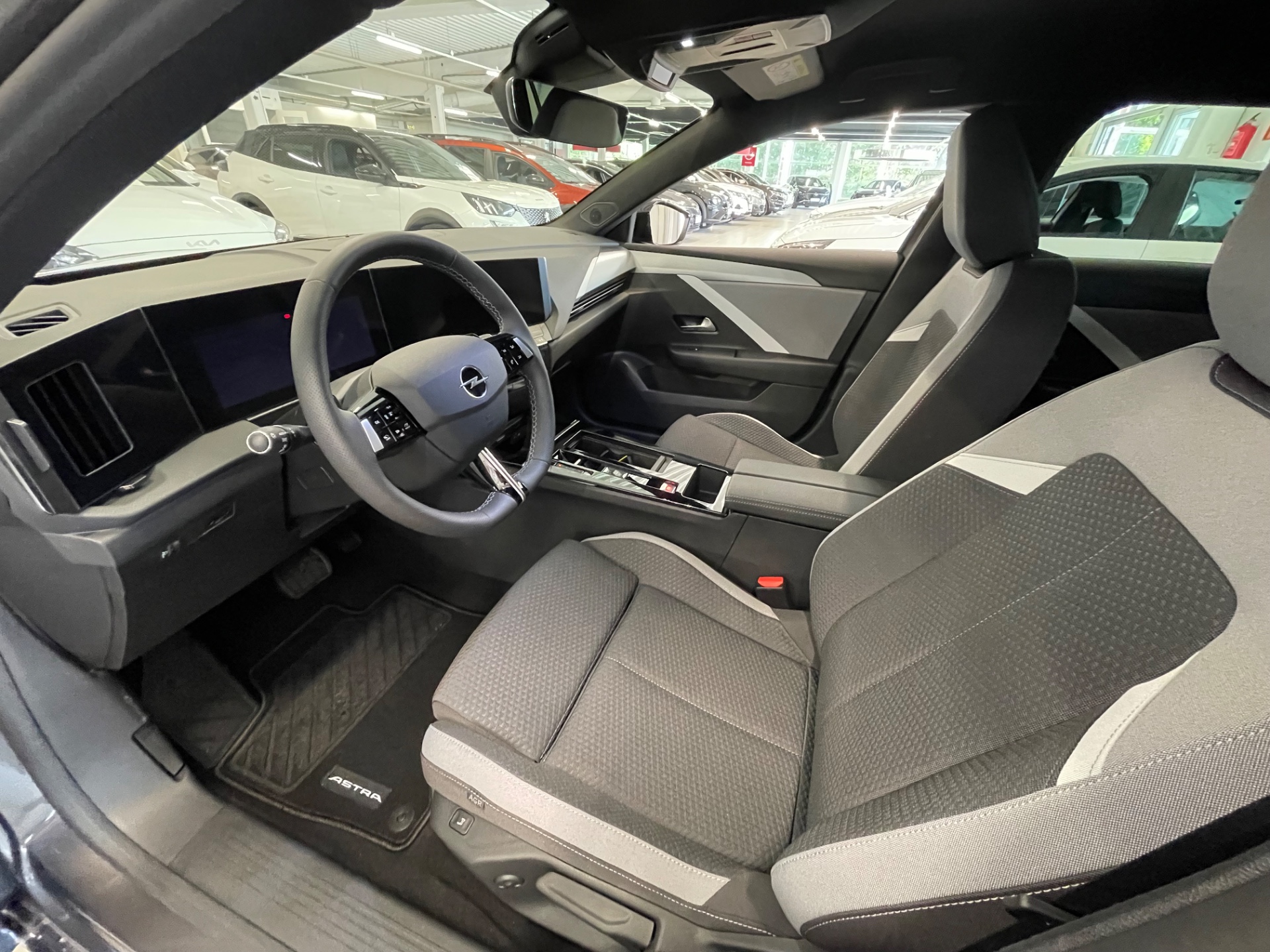 Opel Astra Sports Tourer Edition Plus Hybrid 145 Automaatti
