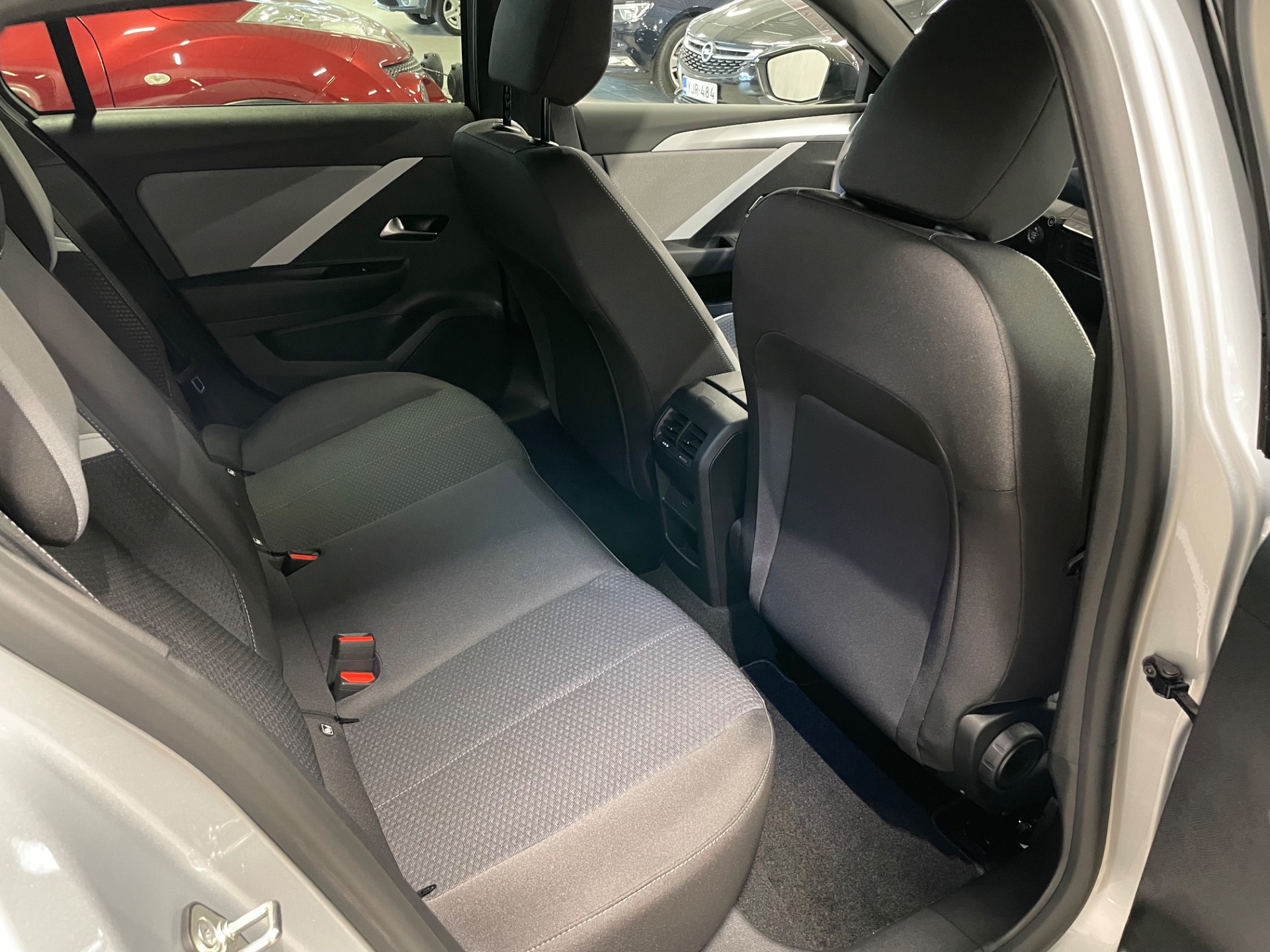Opel Astra Sports Tourer Edition Plus Hybrid 145 Automaatti