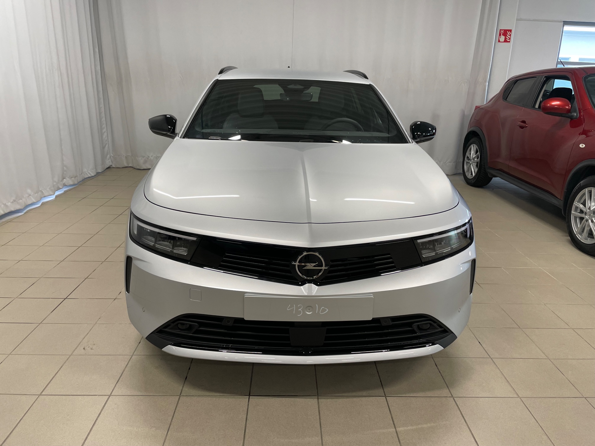 Opel Astra Sports Tourer Edition Plus Hybrid 145 Automaatti