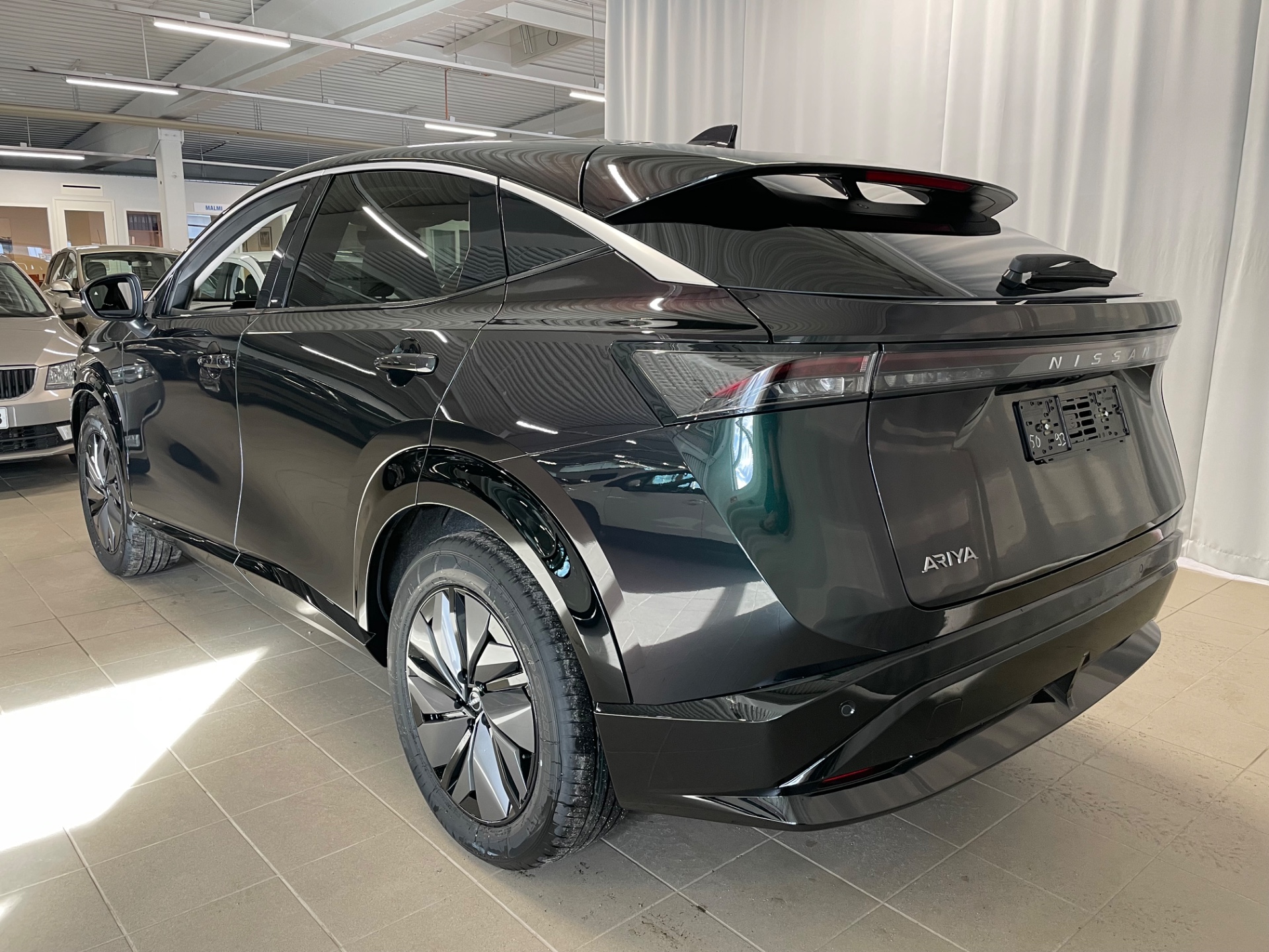 Nissan Ariya 87kWh Advance 2WD 22kw charger MY24 / Rahoitustarjous 0 % + kulut