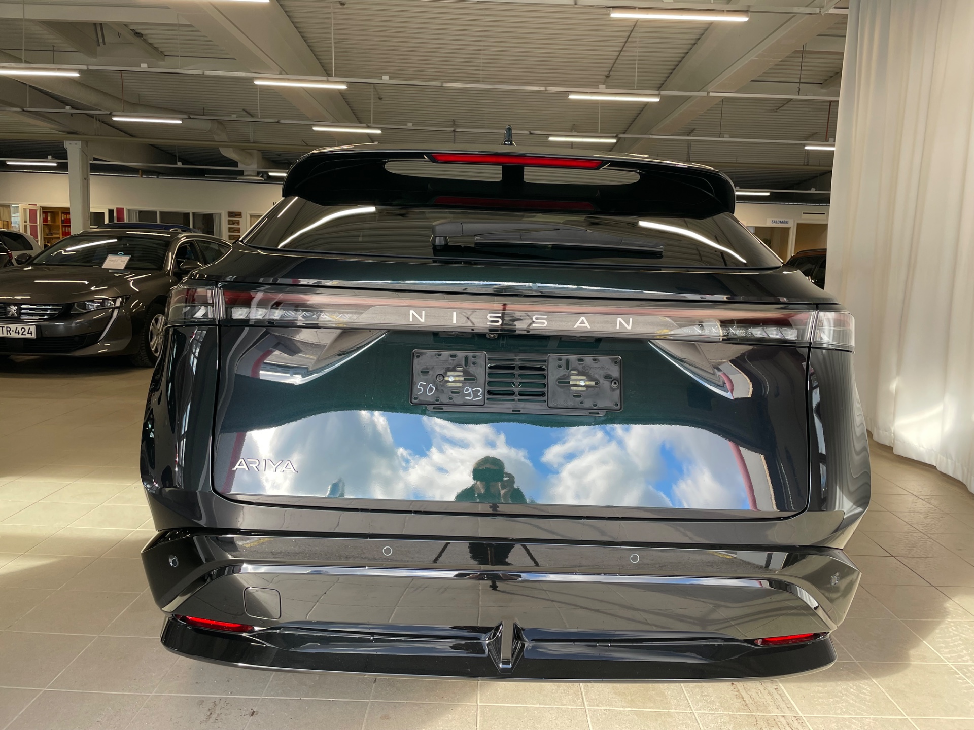 Nissan Ariya 87kWh Advance 2WD 22kw charger MY24 / Rahoitustarjous 0 % + kulut