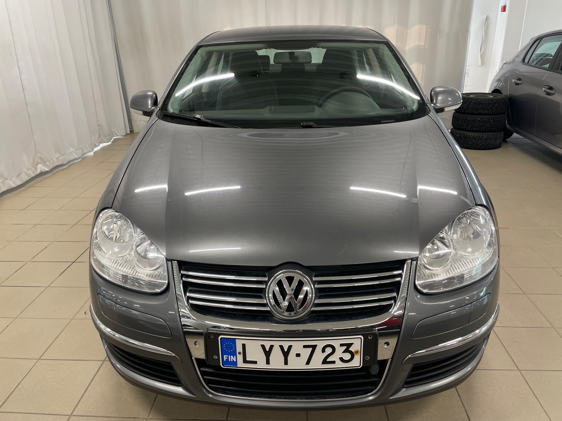 VOLKSWAGEN JETTA Comfortline 1,4 TSI 90 kW (122 hv)