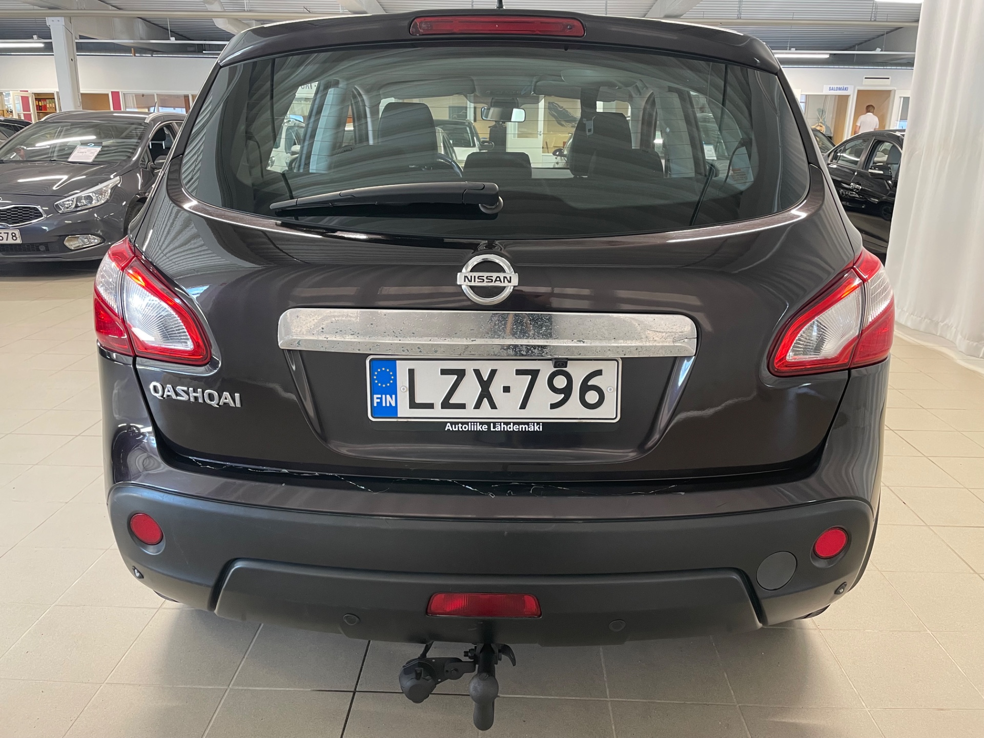 NISSAN QASHQAI 1,6L Stop / Start System Acenta 2WD 5M/T MY11