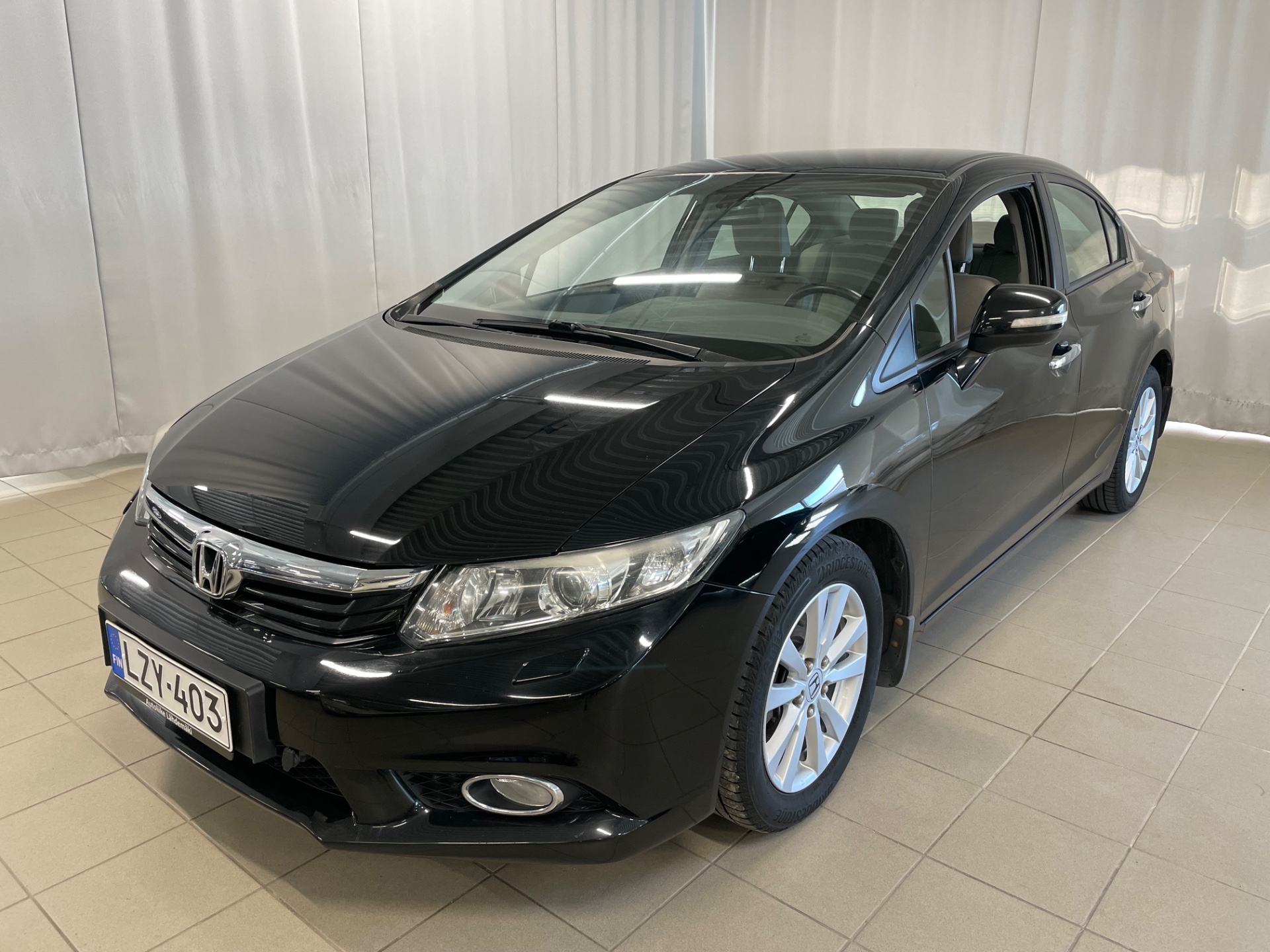 HONDA CIVIC 4D 1,8i Executive