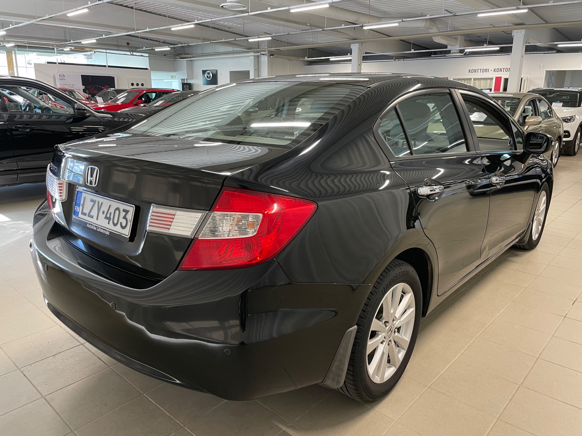 HONDA CIVIC 4D 1,8i Executive