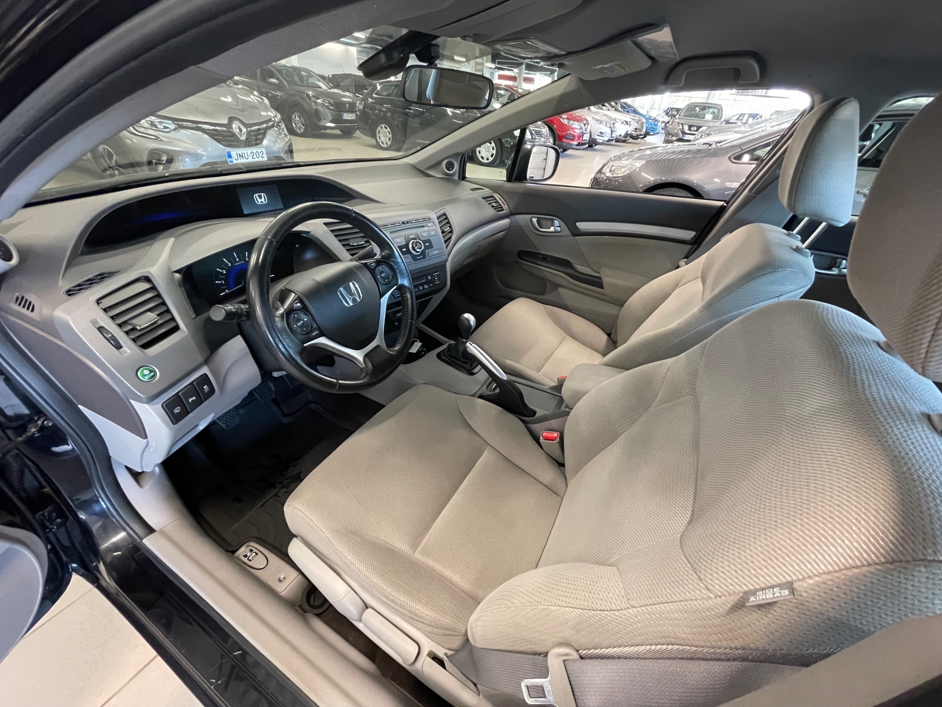 HONDA CIVIC 4D 1,8i Executive