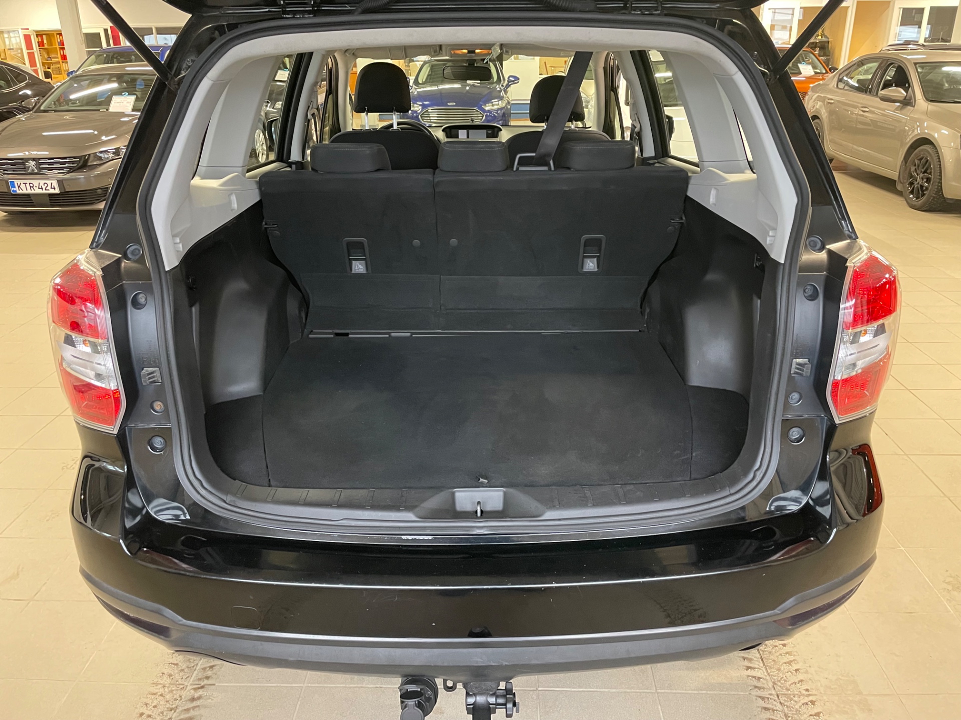 Subaru Forester 2,0 XS TD CVT / Neliveto / Hyvin huollettu