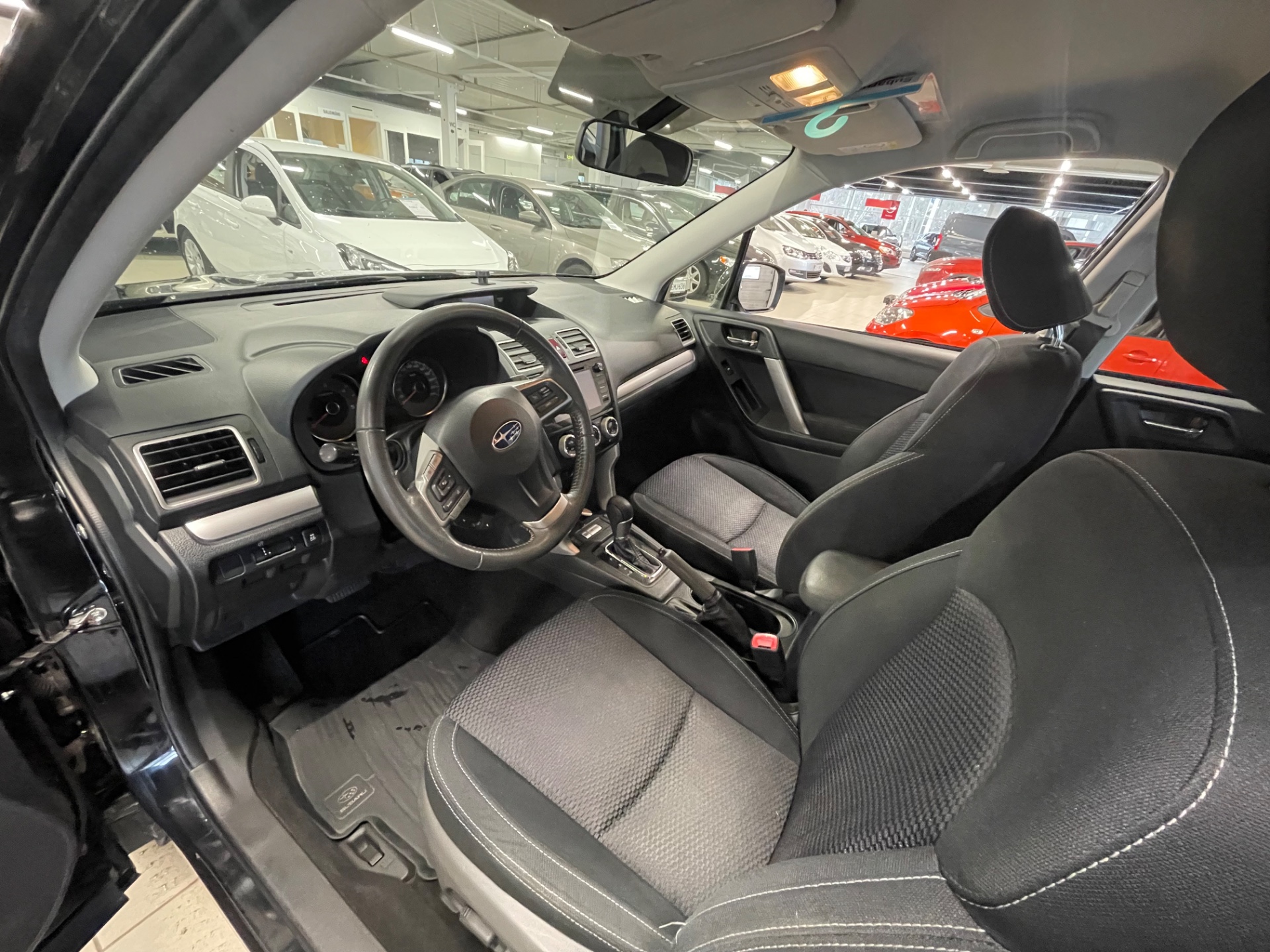 Subaru Forester 2,0 XS TD CVT / Neliveto / Hyvin huollettu