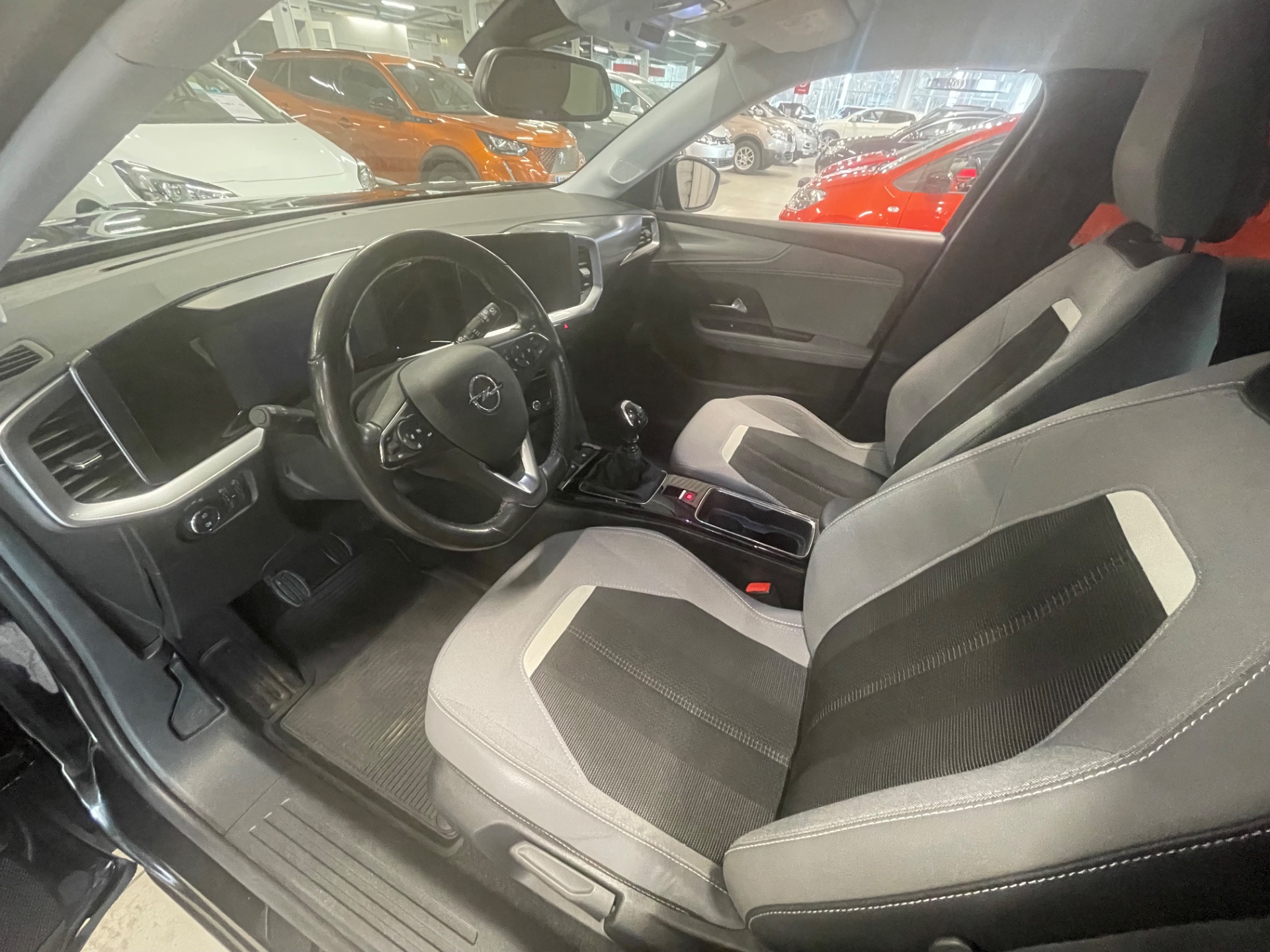 OPEL MOKKA (P2QO) Innovation Plus 100 Turbo / Täydellinen h-kirja / Hyvin varusteltu / Jakohihna vaihdettu /