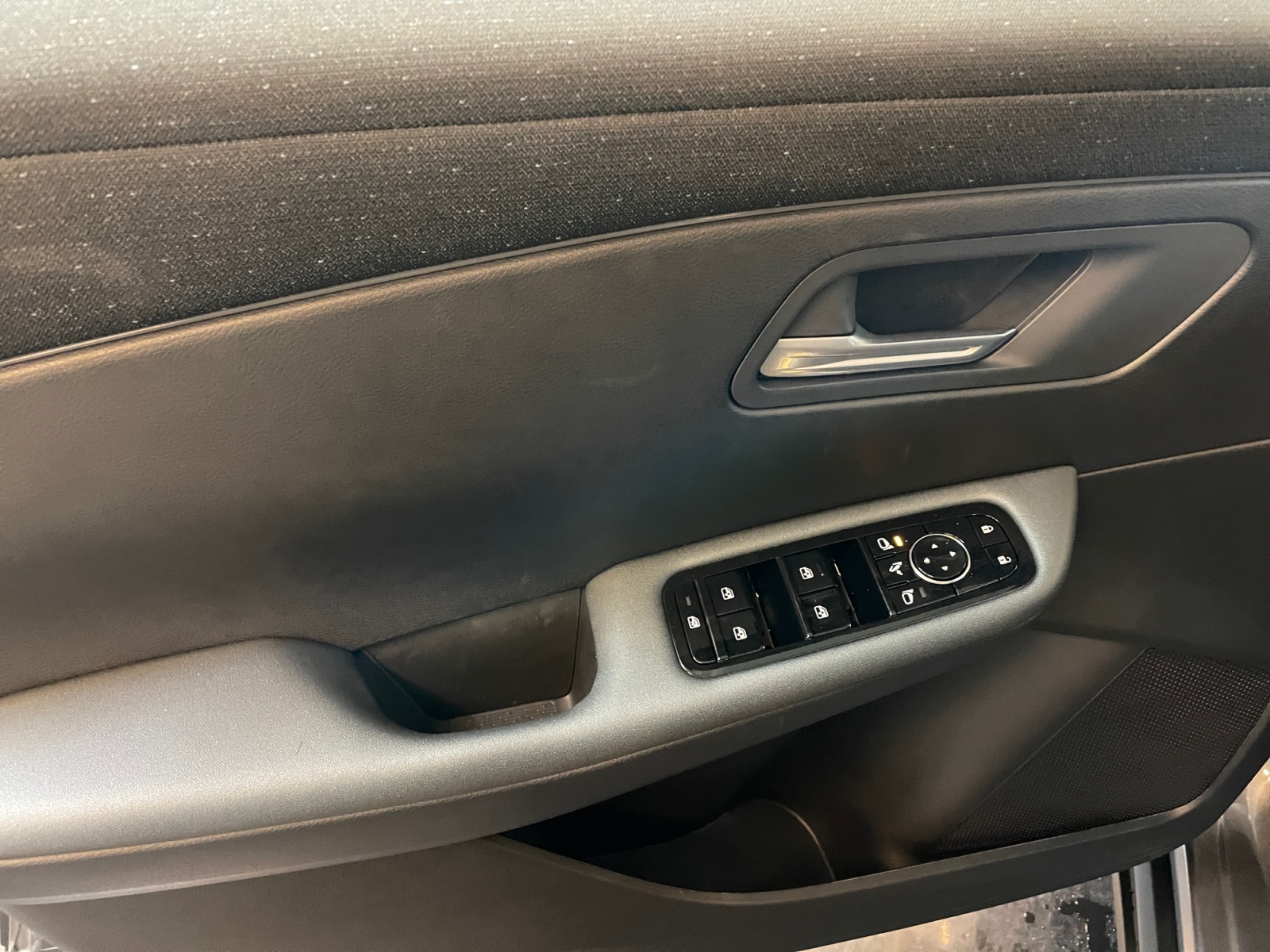 Nissan Leaf 11