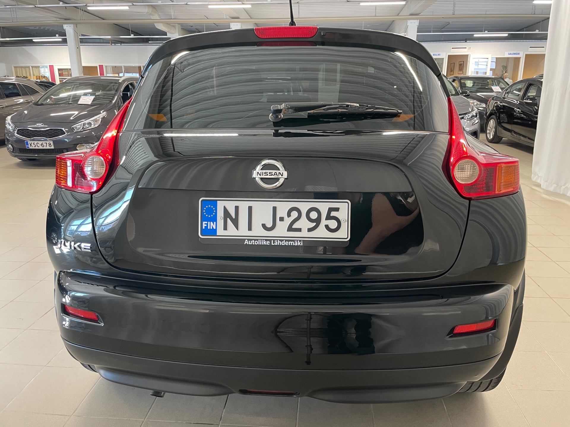 NISSAN Juke 1,6L Acenta 2WD CVT 17 Elegance IMS
