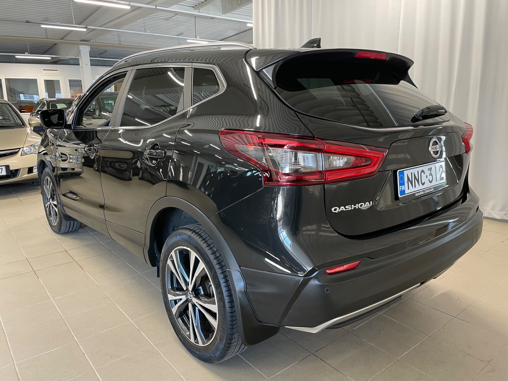 NISSAN QASHQAI DIG-T 160 N-Connecta 2WD DCT roof pack MY19