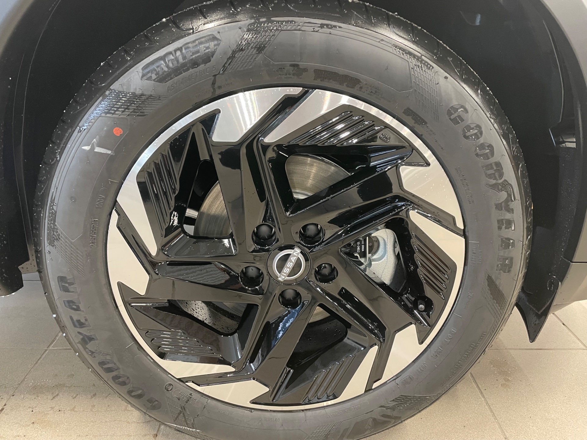 Nissan Qashqai MHEV 158 Xtronic 2WD N-Connecta MY24 / Korkotarjous 2,99%+ kulut