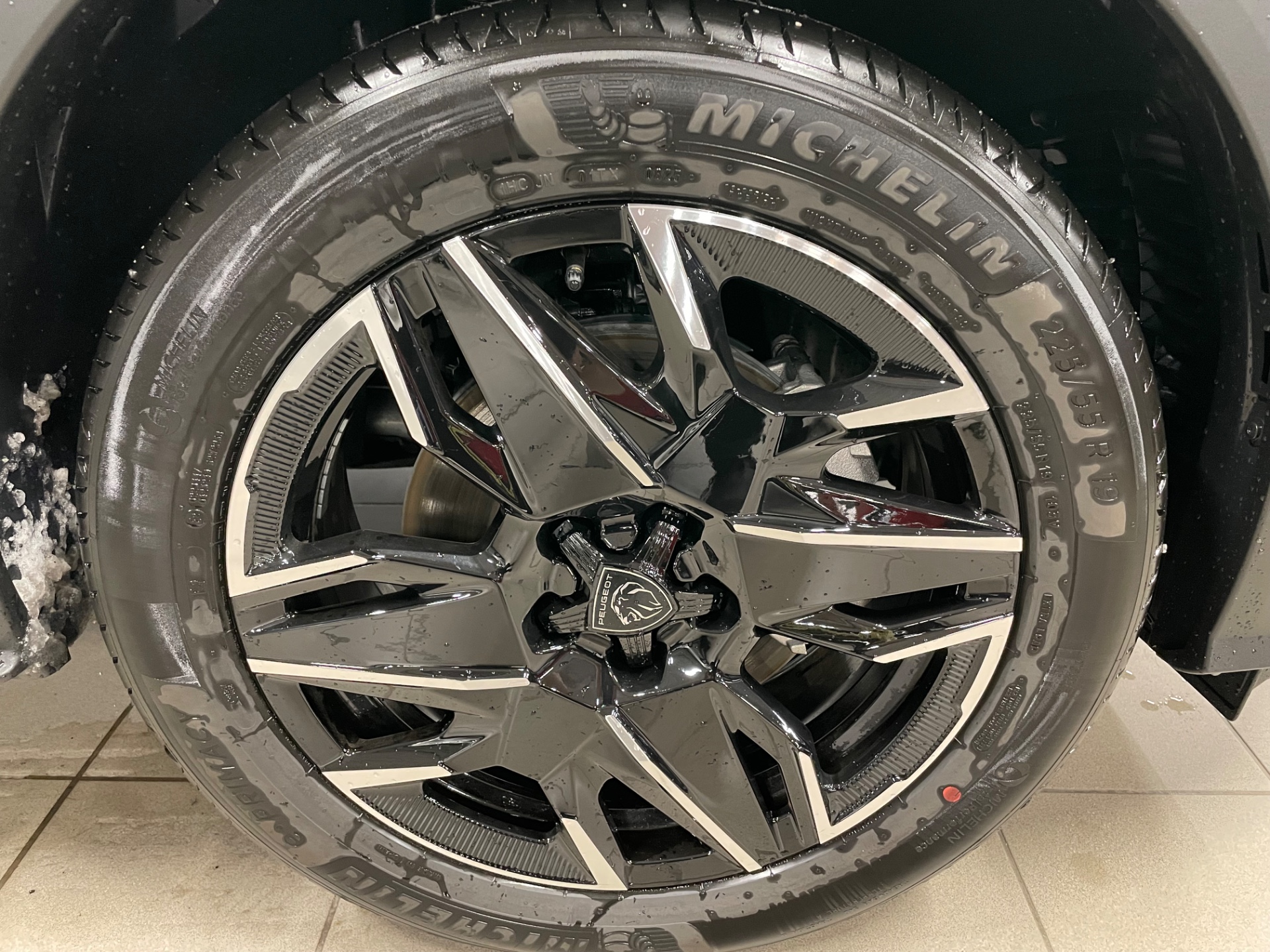 PEUGEOT 5008 18