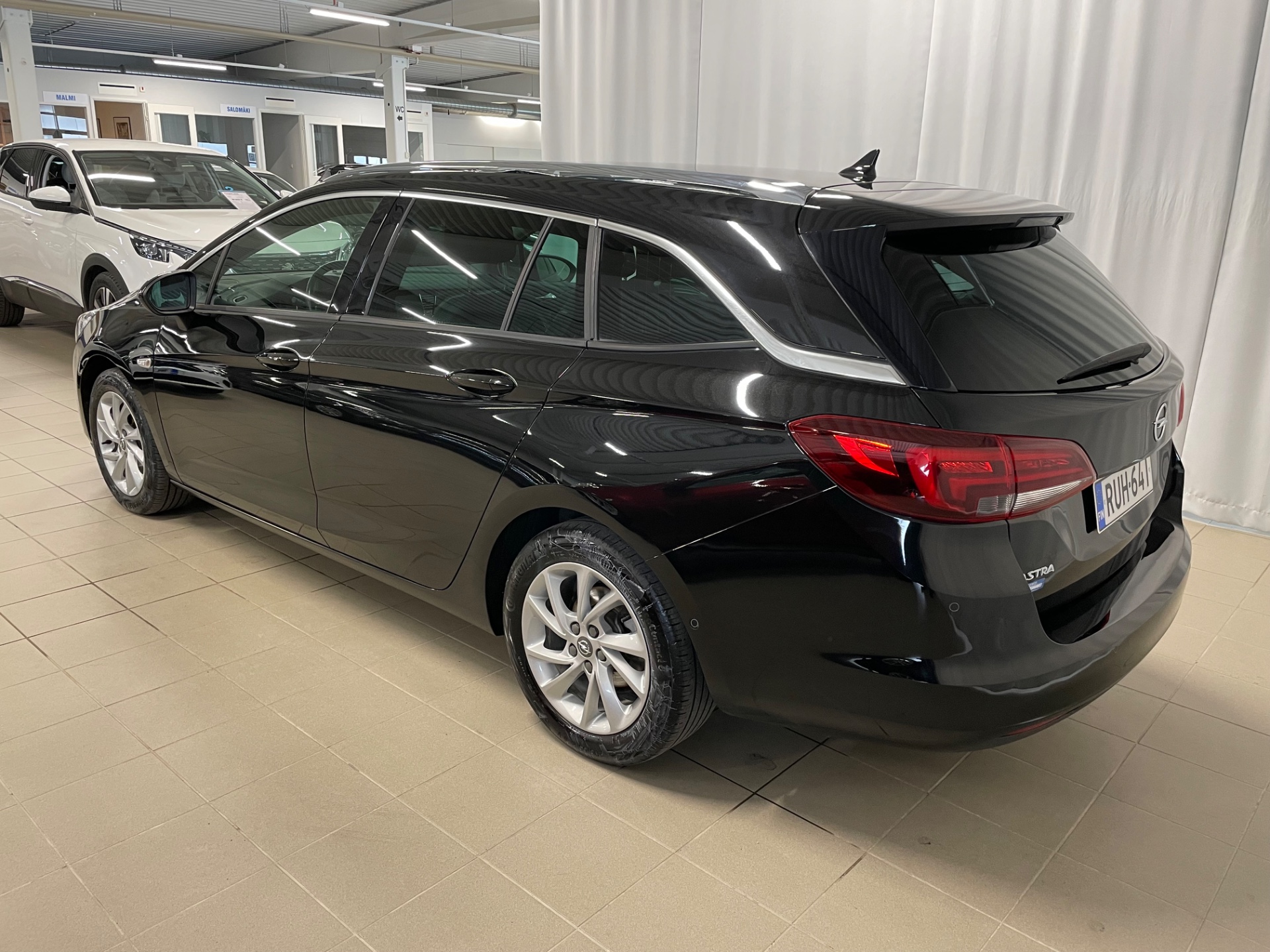 OPEL ASTRA Sports Tourer Ultimate Innovation 145 Turbo A