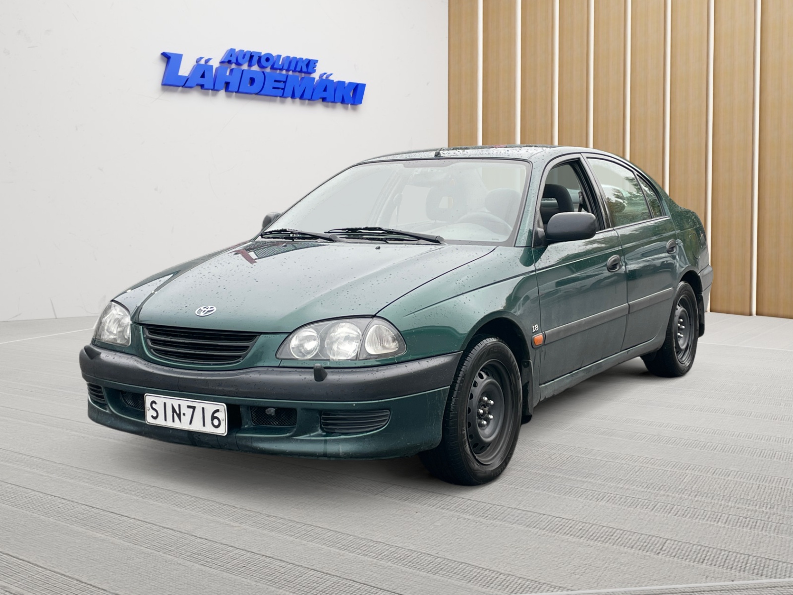 Toyota Avensis 1