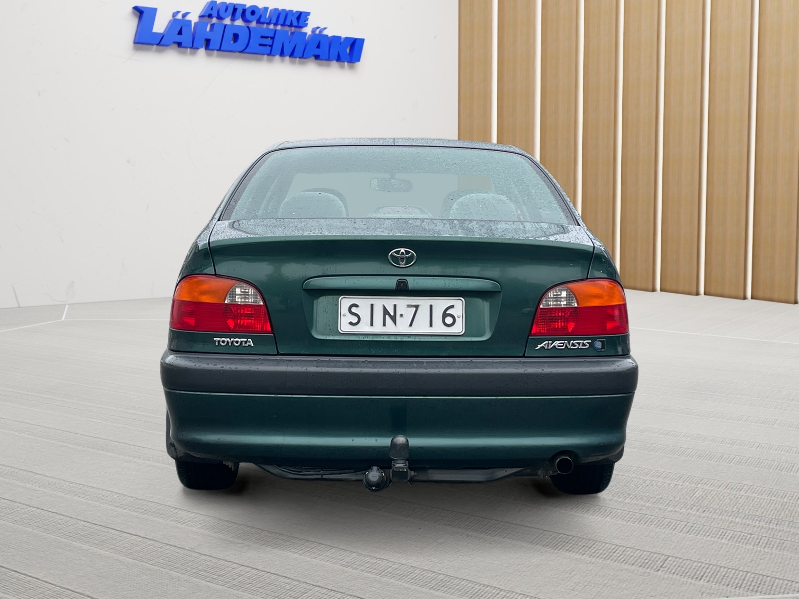 Toyota Avensis 4
