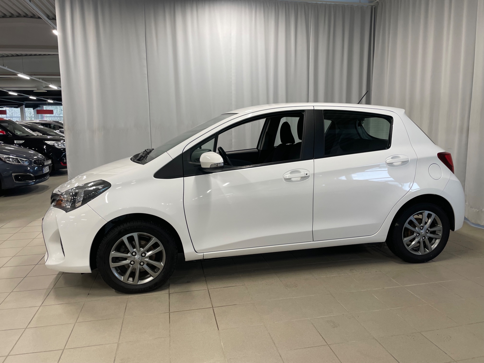 TOYOTA YARIS 1,33 Dual VVT-i Active 5ov /Korkotarjous 2,99% + kulut