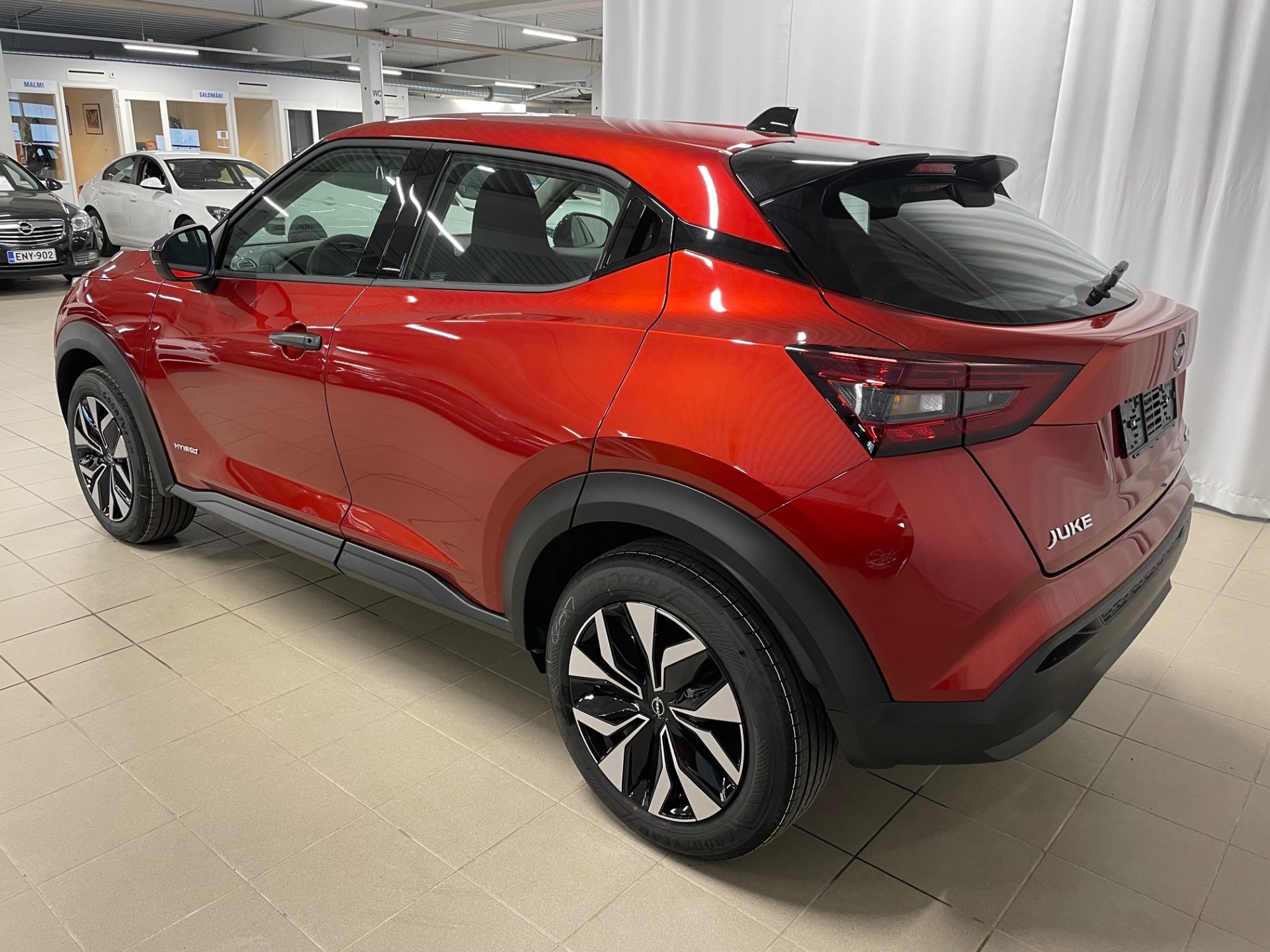 Nissan Juke DIG-T 143HP 4AMT Acenta HEV MY24 Summer / Hybrid Juke huikeaan kesähintaan