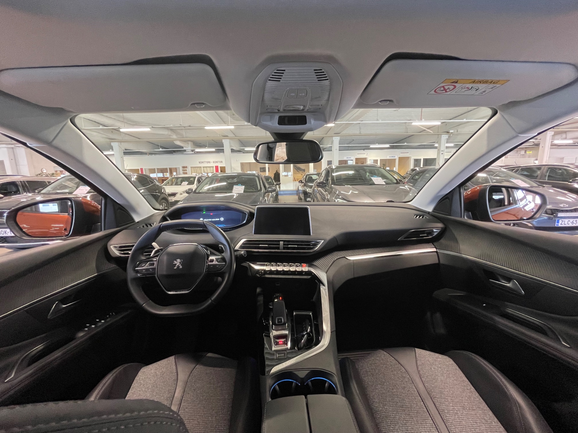 PEUGEOT 3008 Allure PureTech 130 Automaatti / Jakohihna vaihdettu /