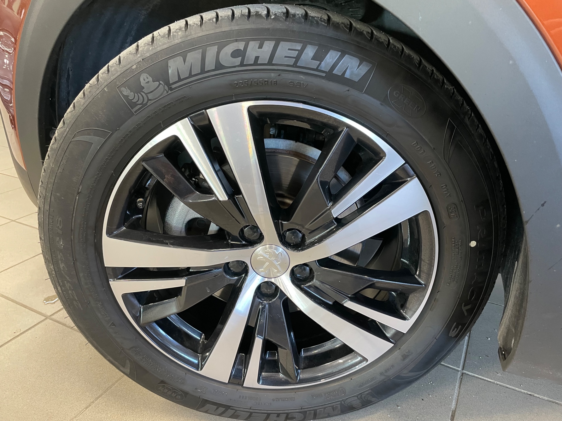 PEUGEOT 3008 Allure PureTech 130 Automaatti / Jakohihna vaihdettu /