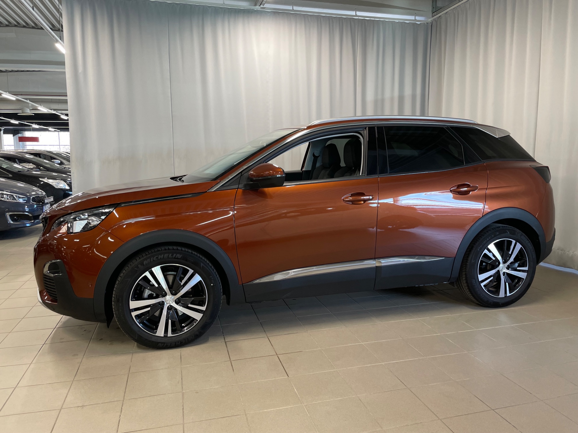 PEUGEOT 3008 Allure PureTech 130 Automaatti / Jakohihna vaihdettu /