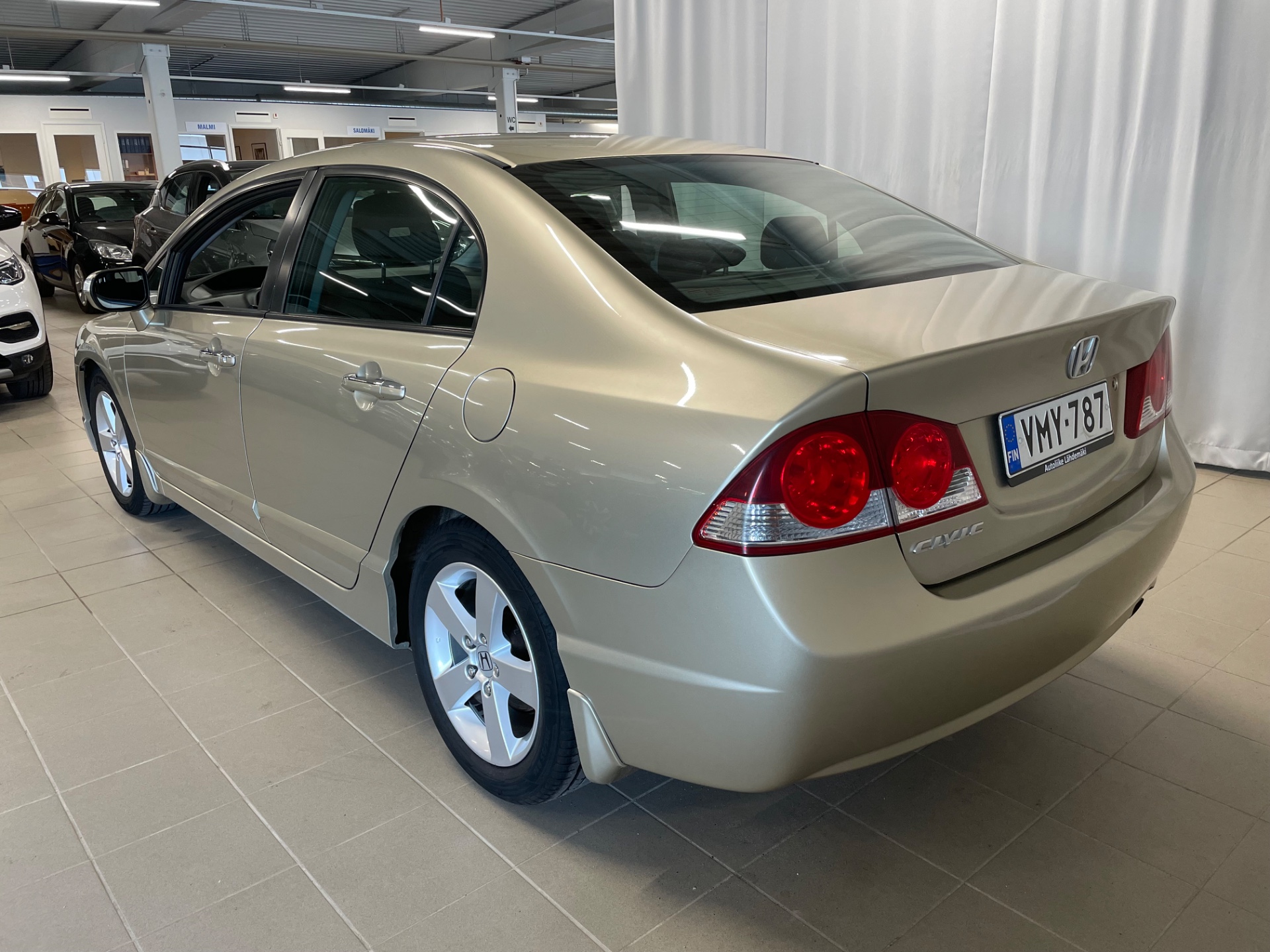 HONDA CIVIC 4D 1,8i Executive