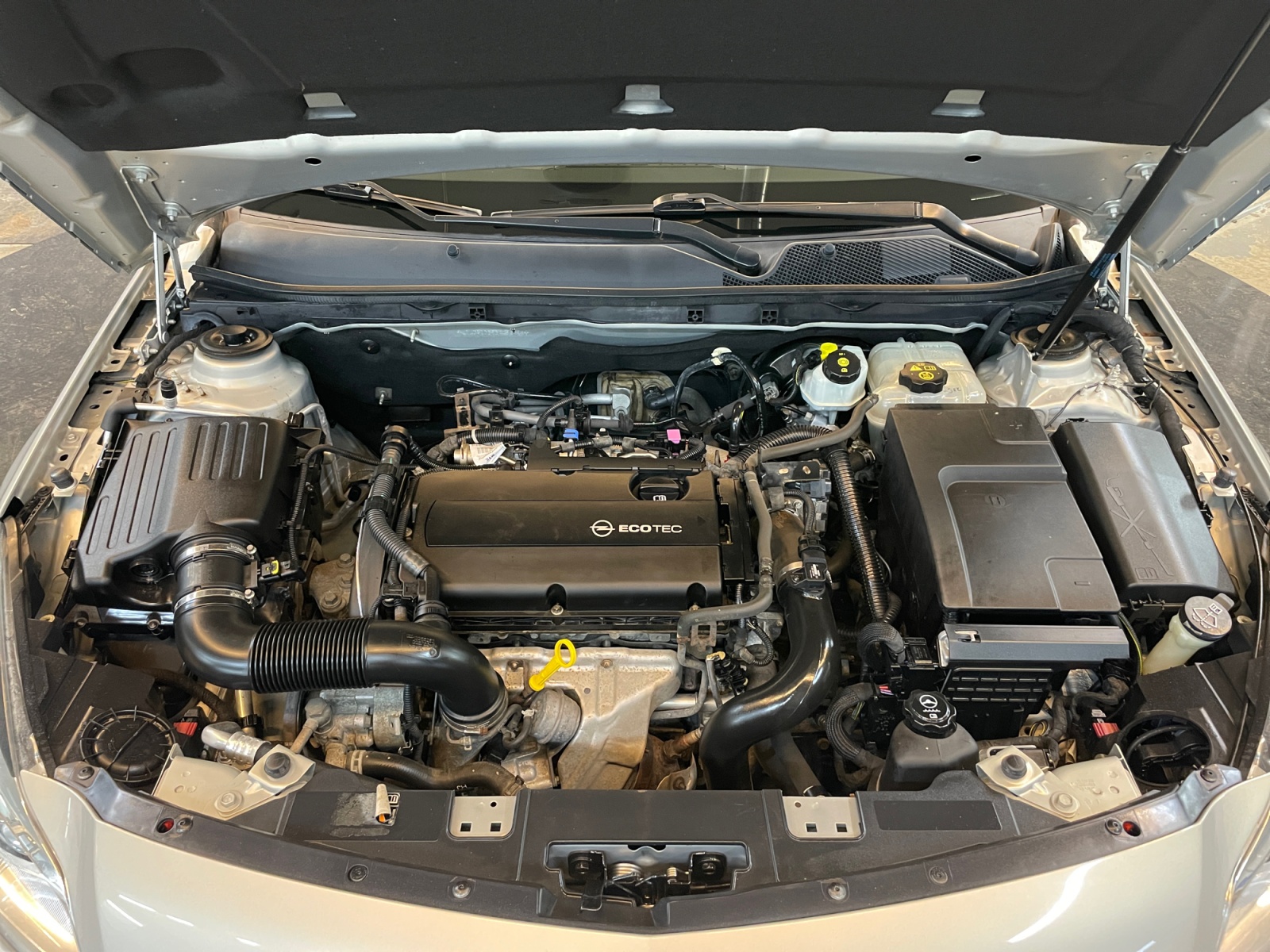 OPEL Insignia 20