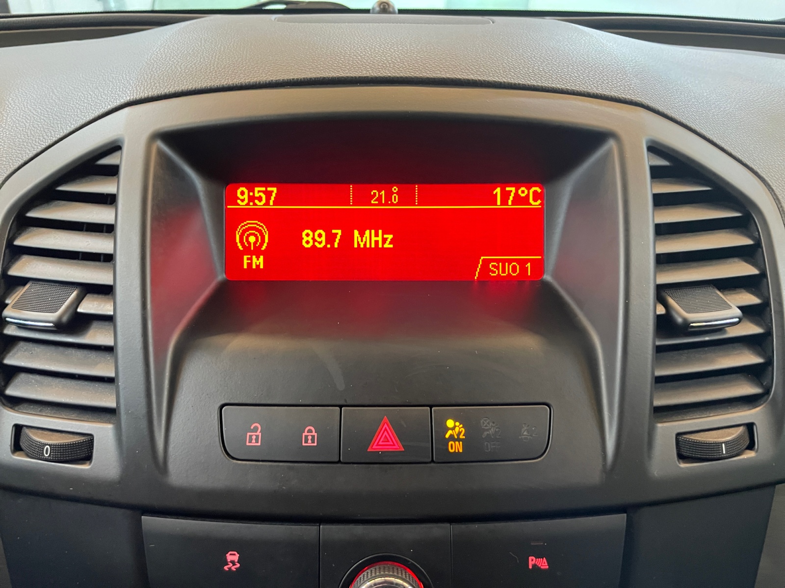 OPEL Insignia 21