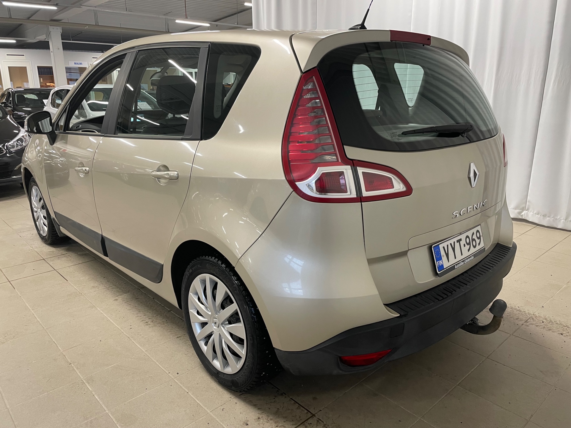 RENAULT Scenic Expression 2,0 16V CVT