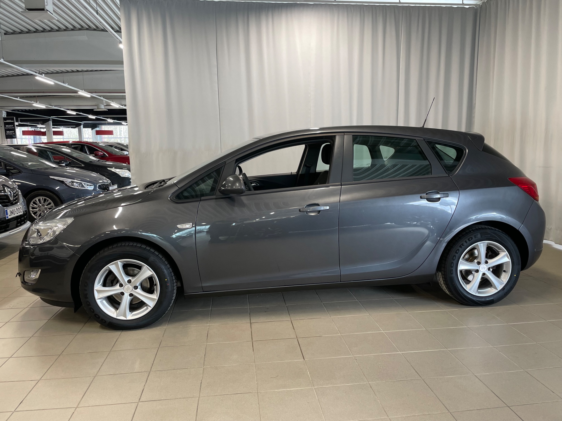 OPEL ASTRA 5-ov Enjoy 1,4 Turbo Ecotec 88kW MT6