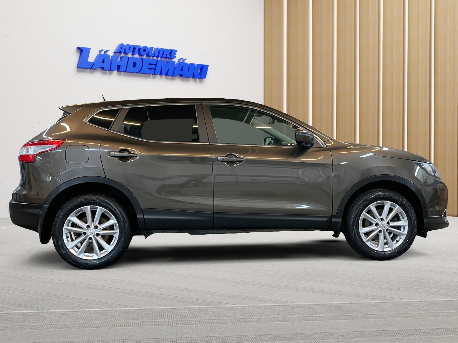 NISSAN Qashqai 6