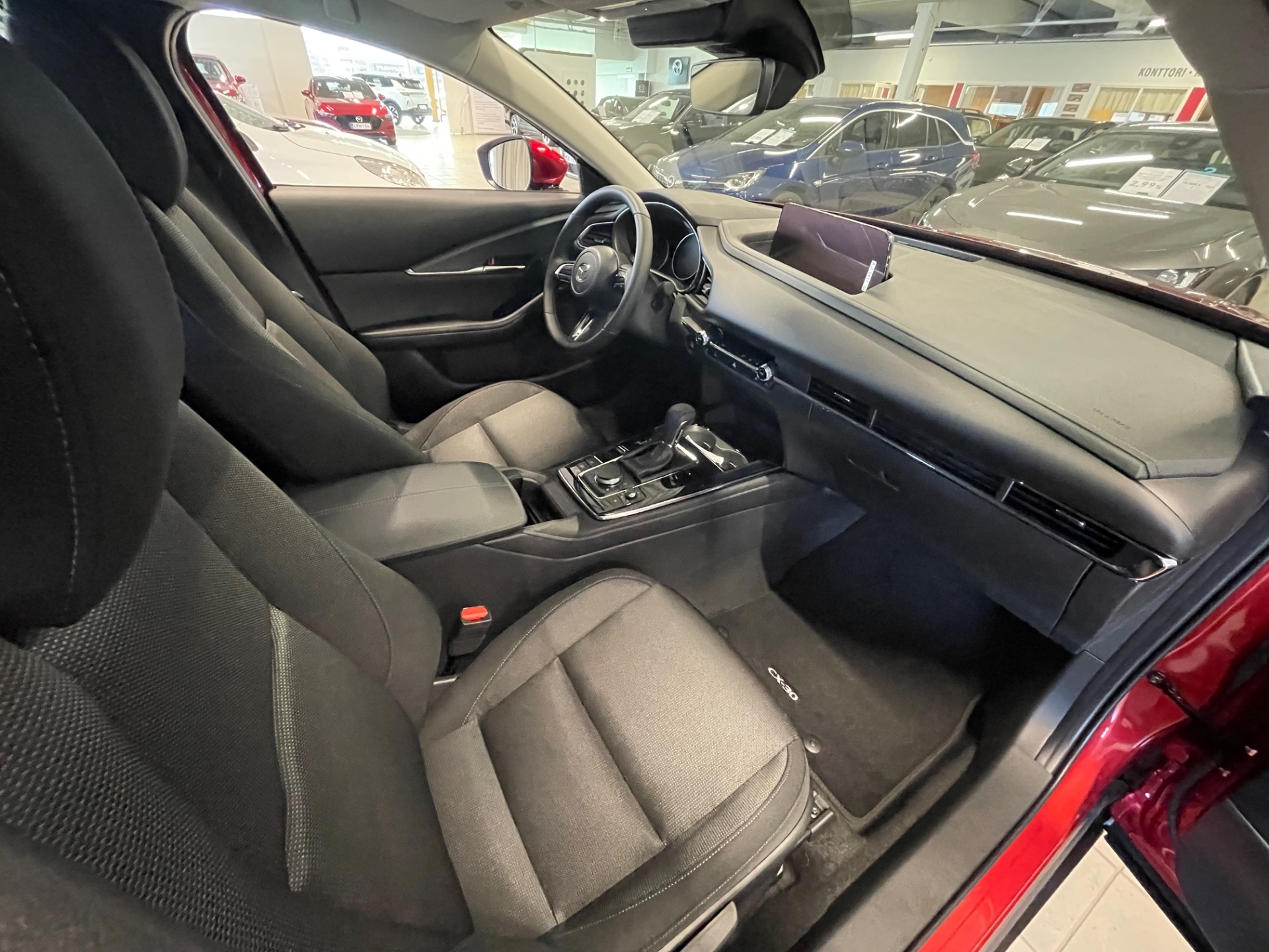 Mazda CX-30 2,5 M Hybrid e-Skyactiv G Centre-line AT 140hv
