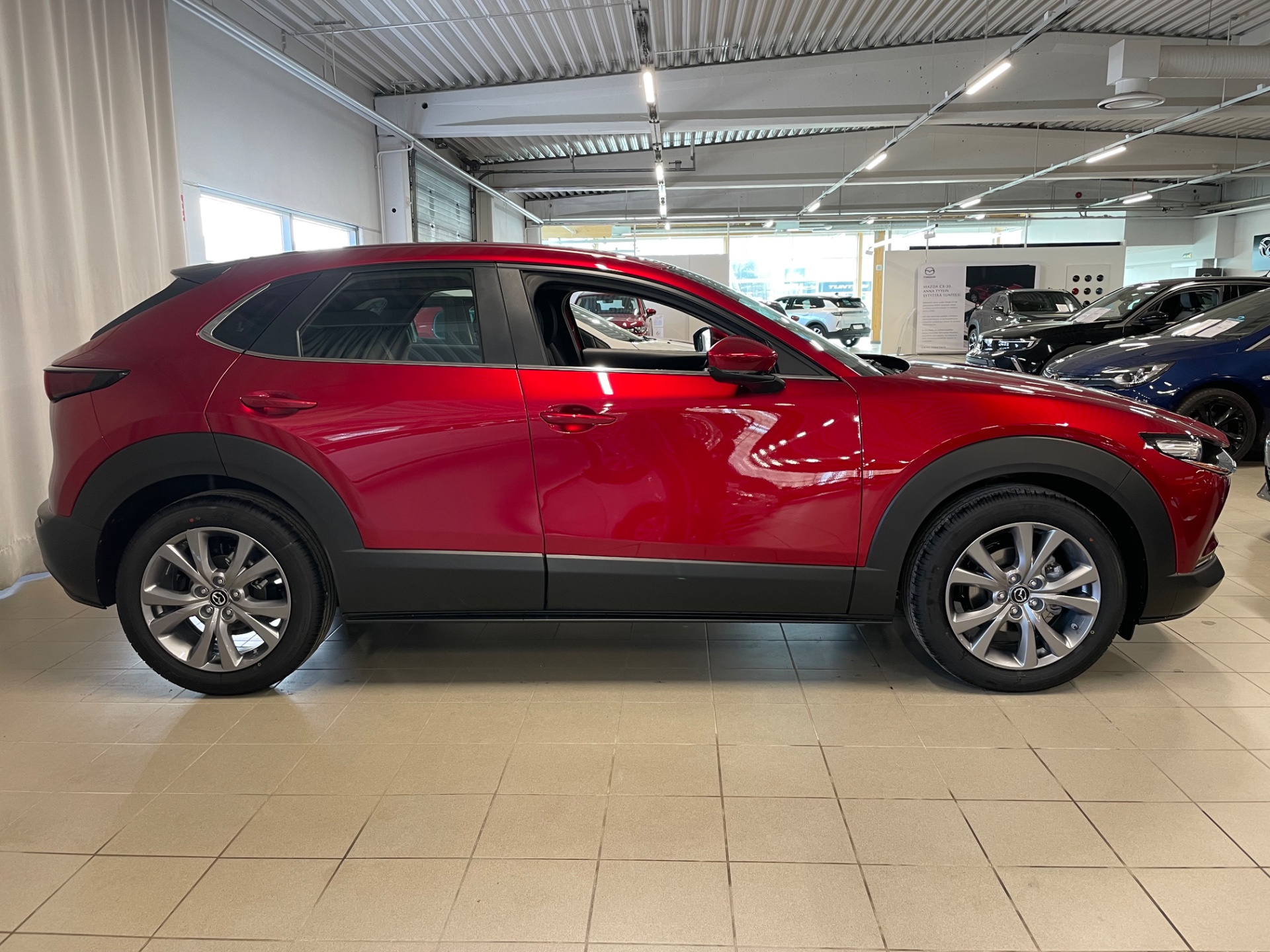 Mazda CX-30 2,5 M Hybrid e-Skyactiv G Centre-line AT 140hv
