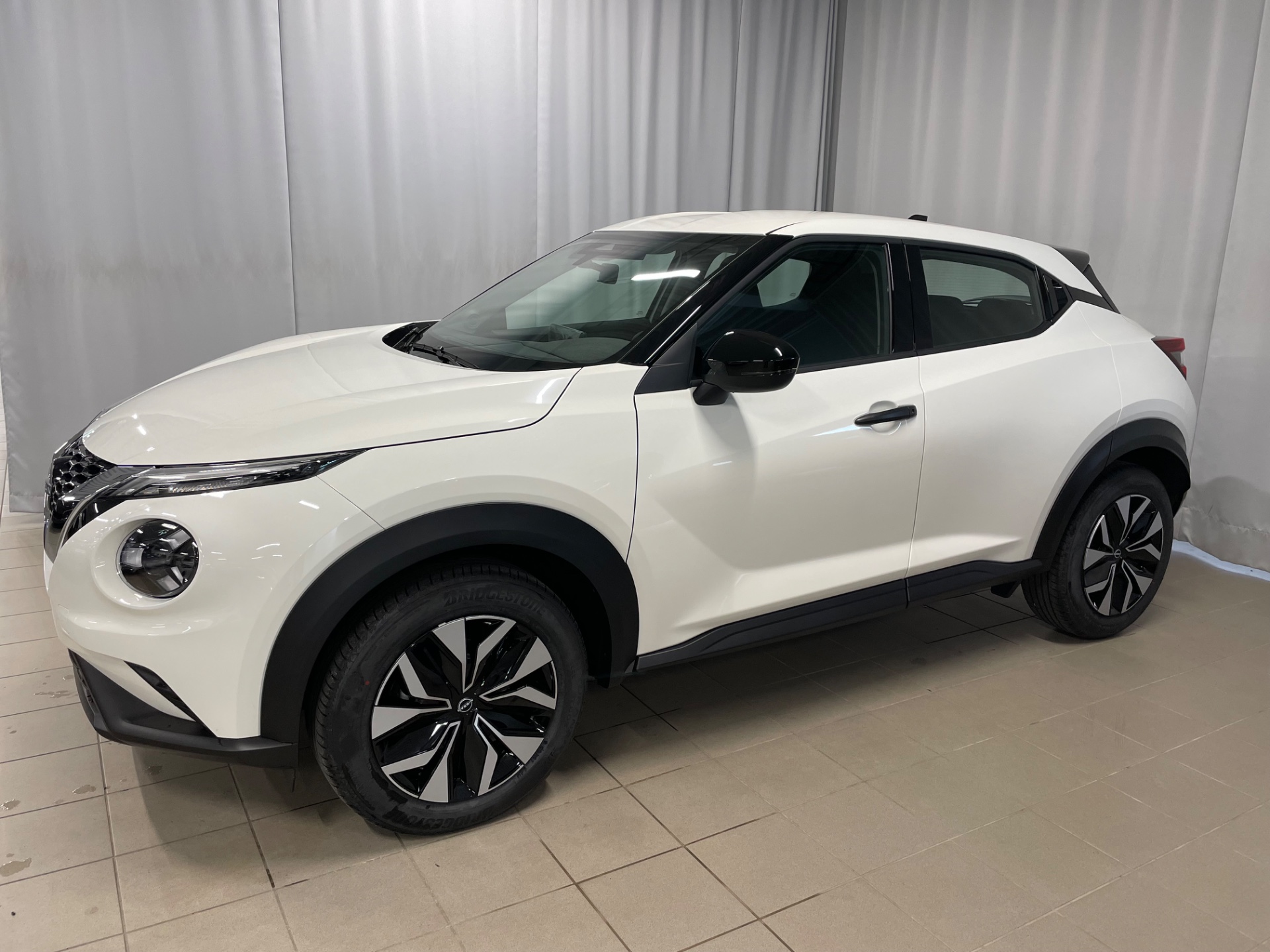 Nissan Juke DIG-T 114HP 7DCT Acenta MY24 Summer / Juke huikeaan kesähintaan