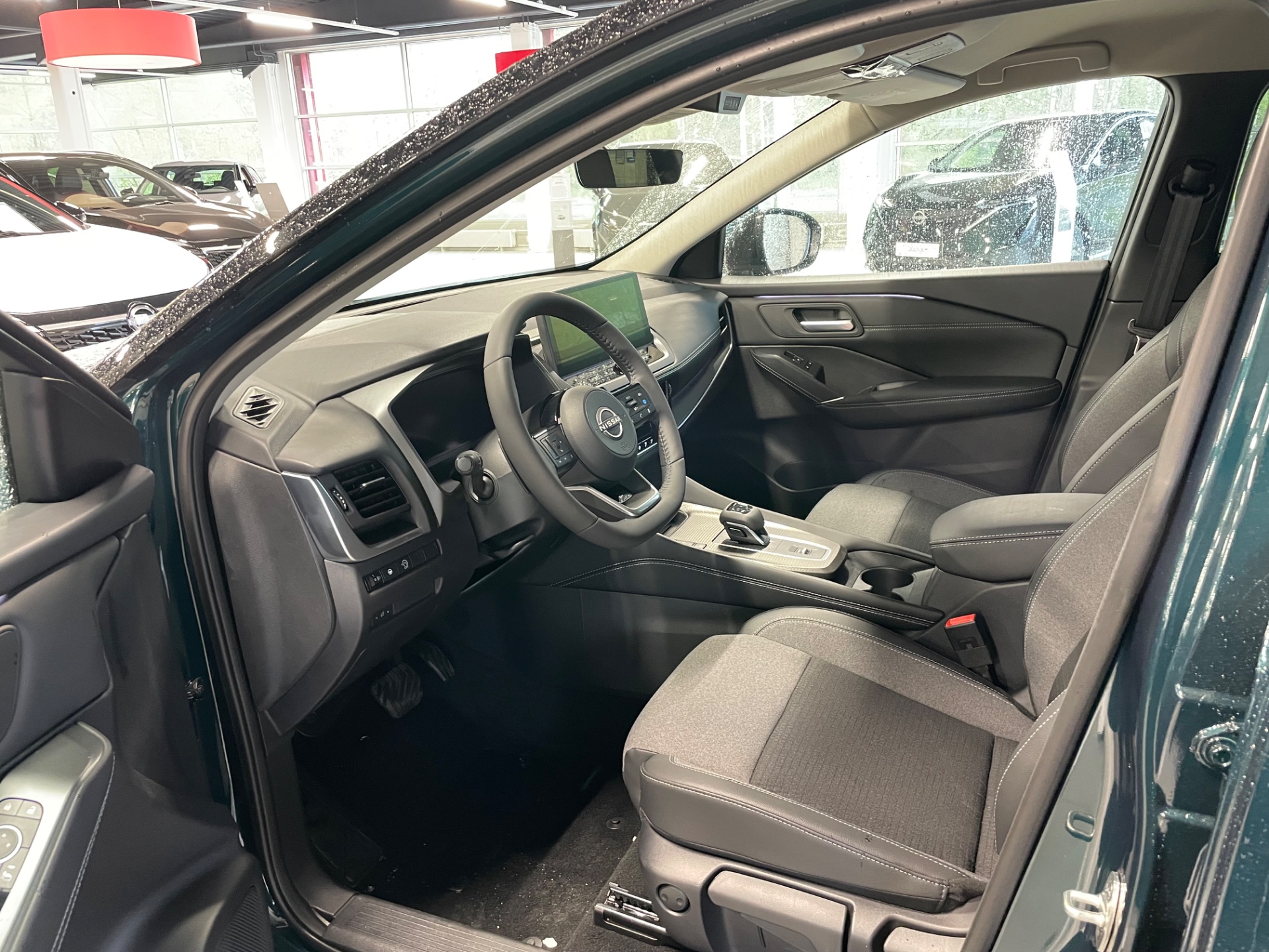 Nissan Qashqai MHEV 158 Xtronic 2WD N-Connecta 2-tone MY24